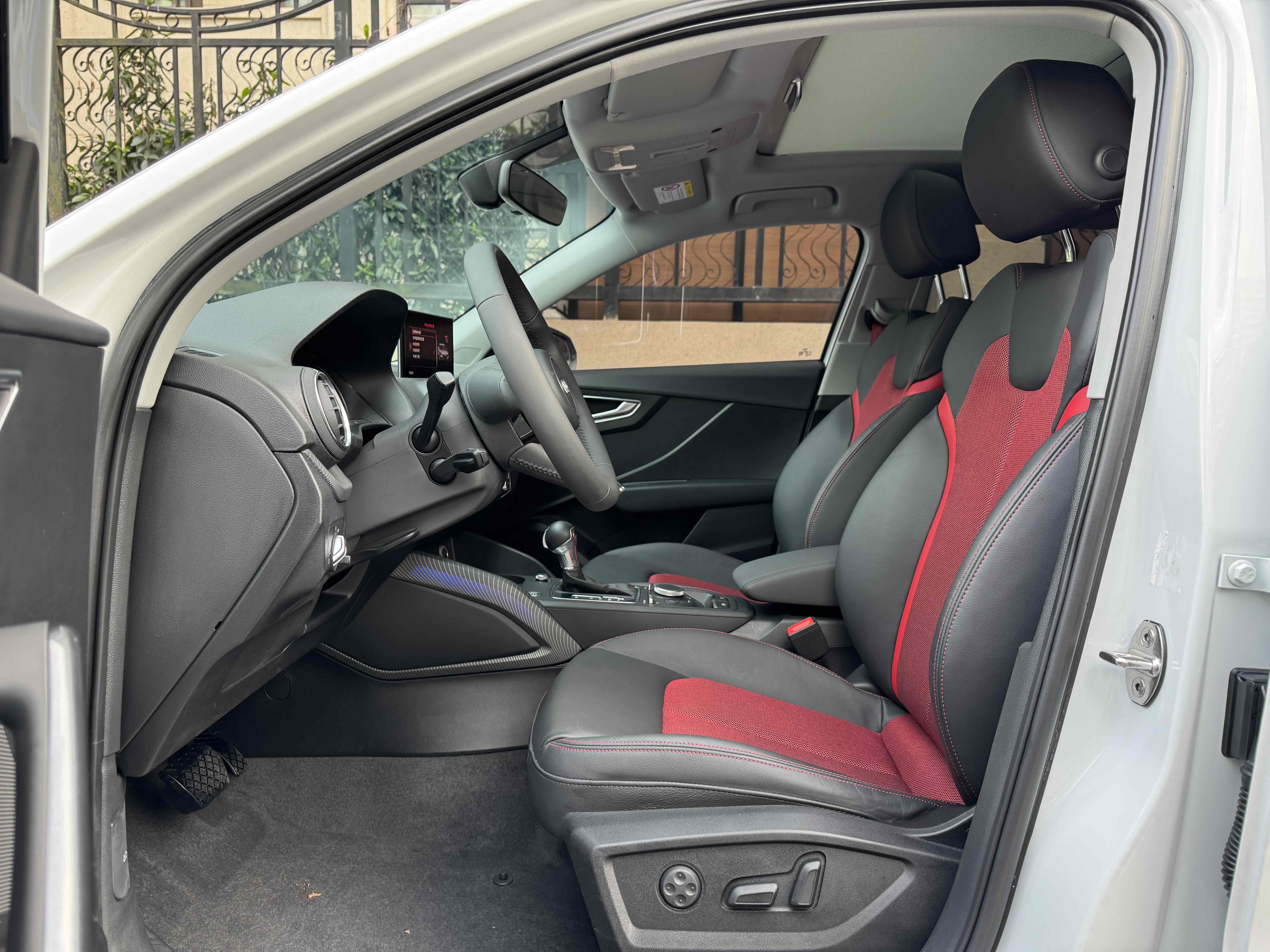 Audi Q2L 2020 #8 Audi Q2L 2020 immagine di auto #8