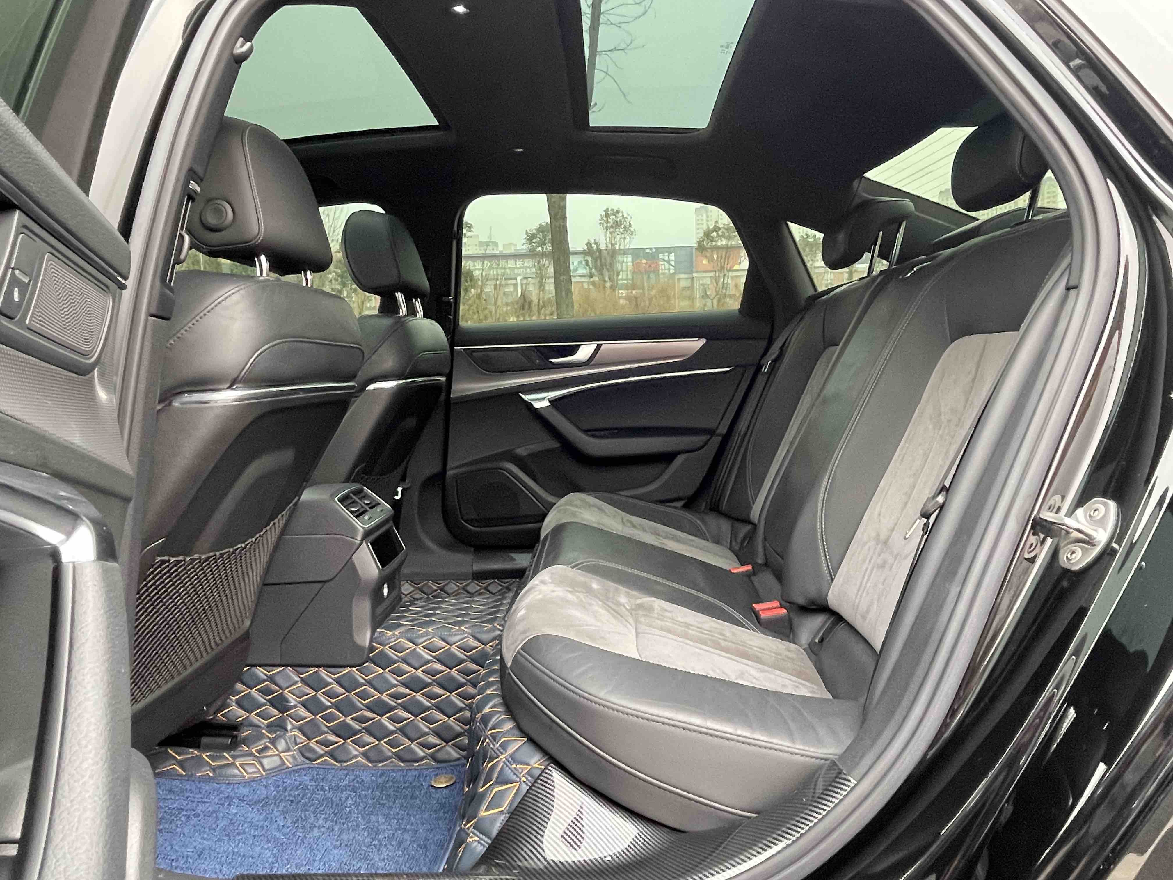 Audi A6L New Energy 2020 #8 Audi A6L New Energy 2020 car image #8