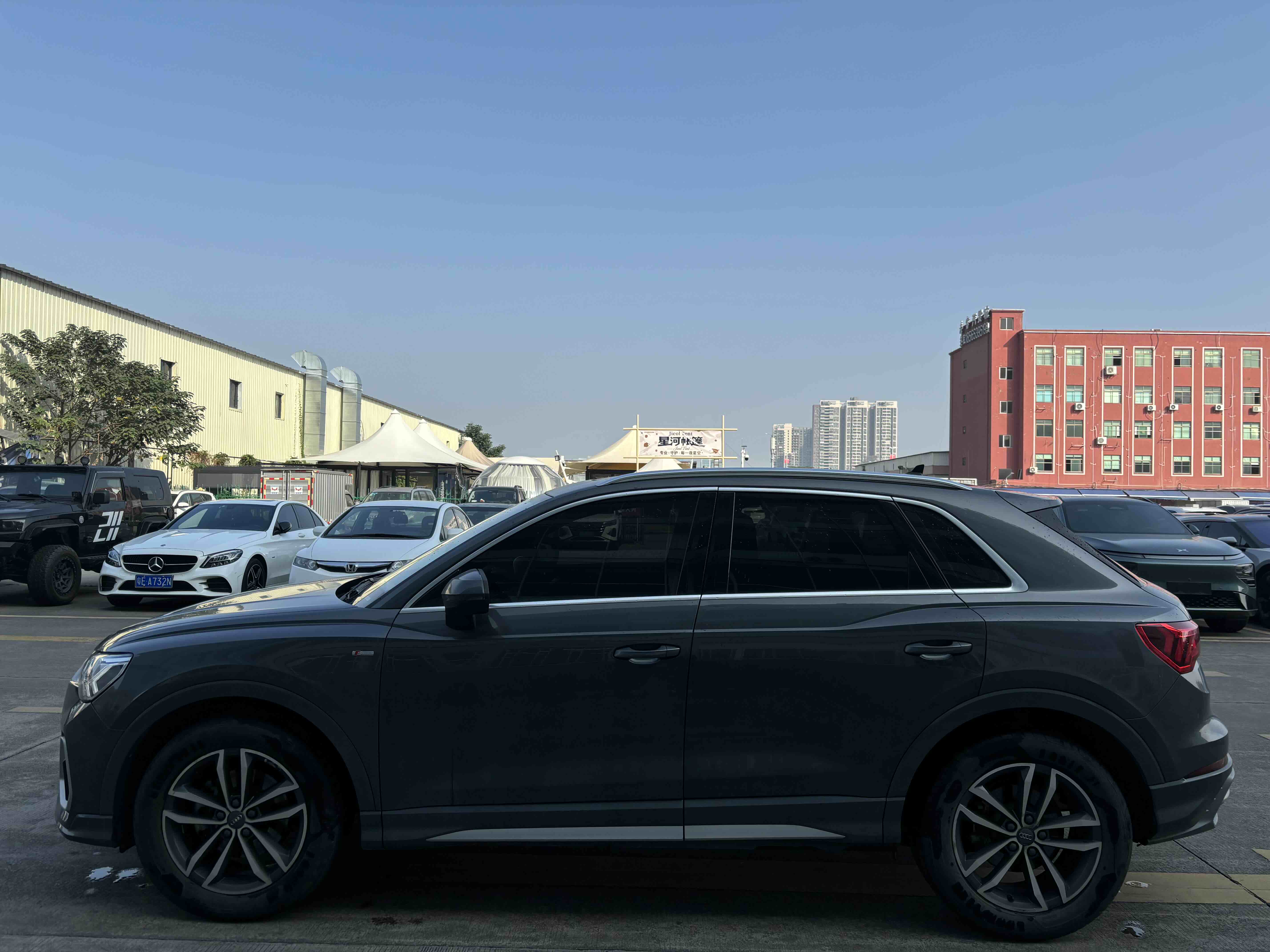 Audi Q3 2021 #8 Audi Q3 2021 car image #8