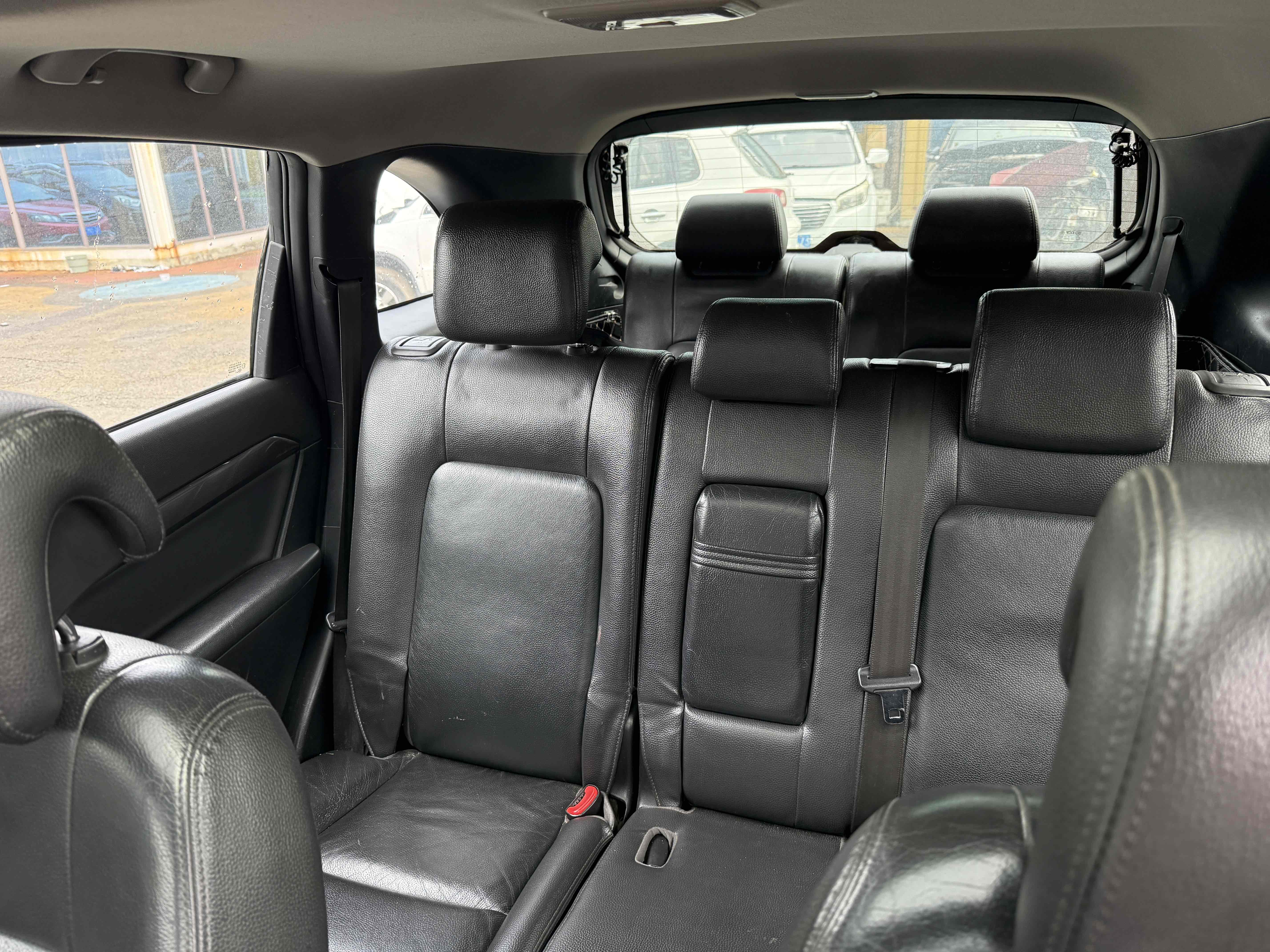 Chevrolet Captiva (Imported) 2010 car image #8