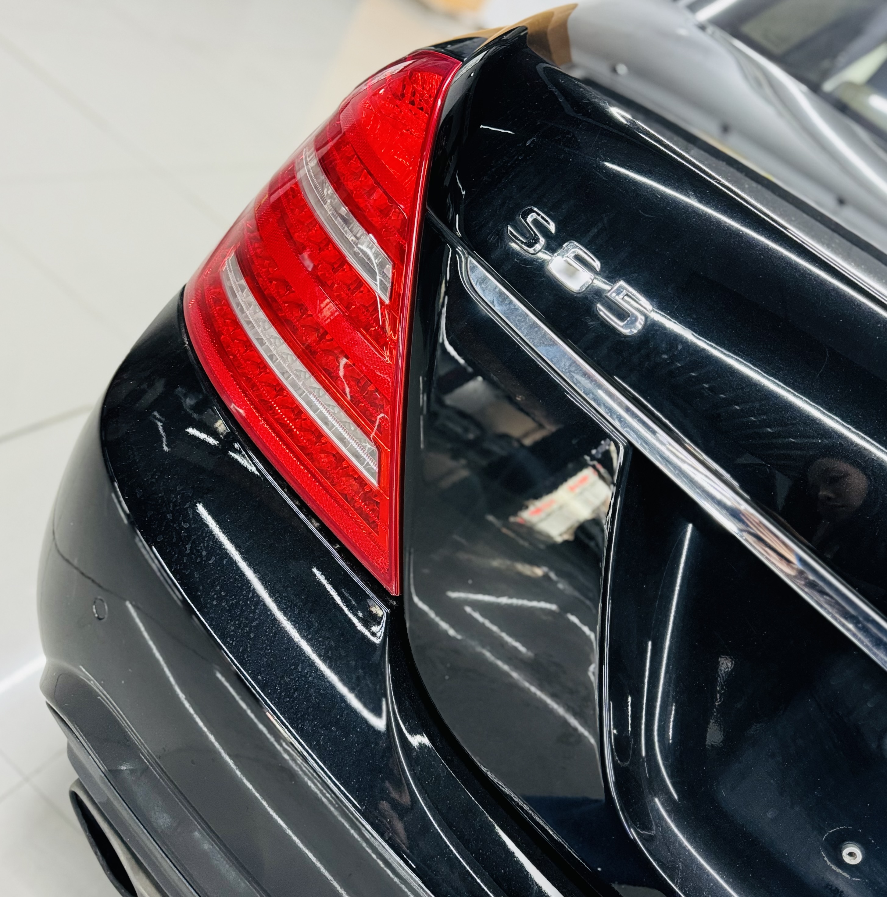 Mercedes-Benz S AMG 2010 car image #8