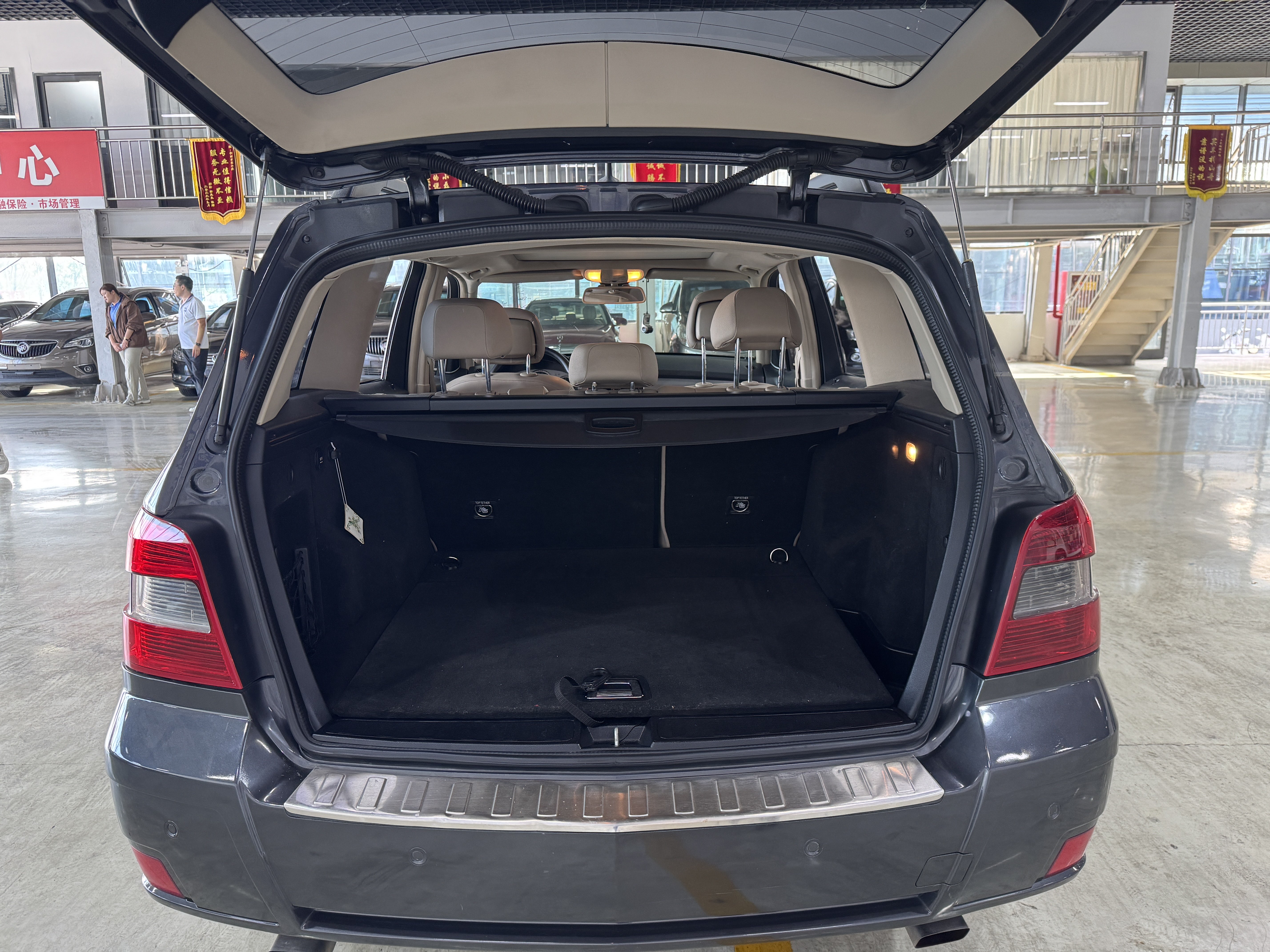 Mercedes-Benz GLK Class (Imported) 2011 immagine di auto #8