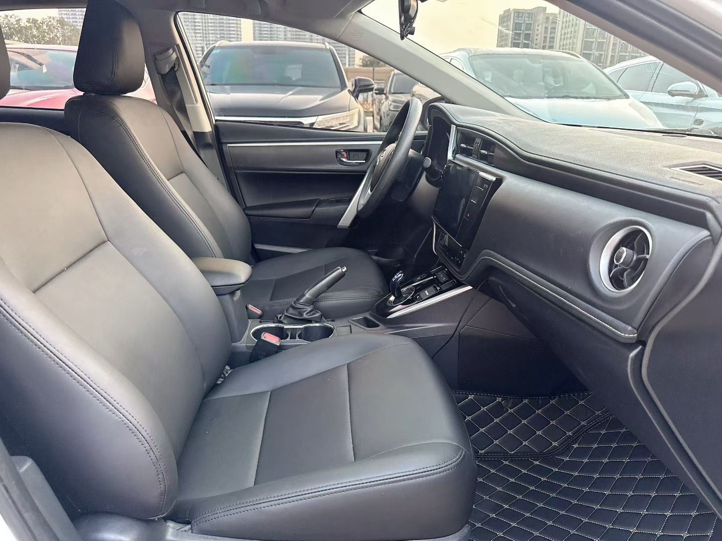 Toyota Corolla Hybird E+ 2021 immagine di auto #8