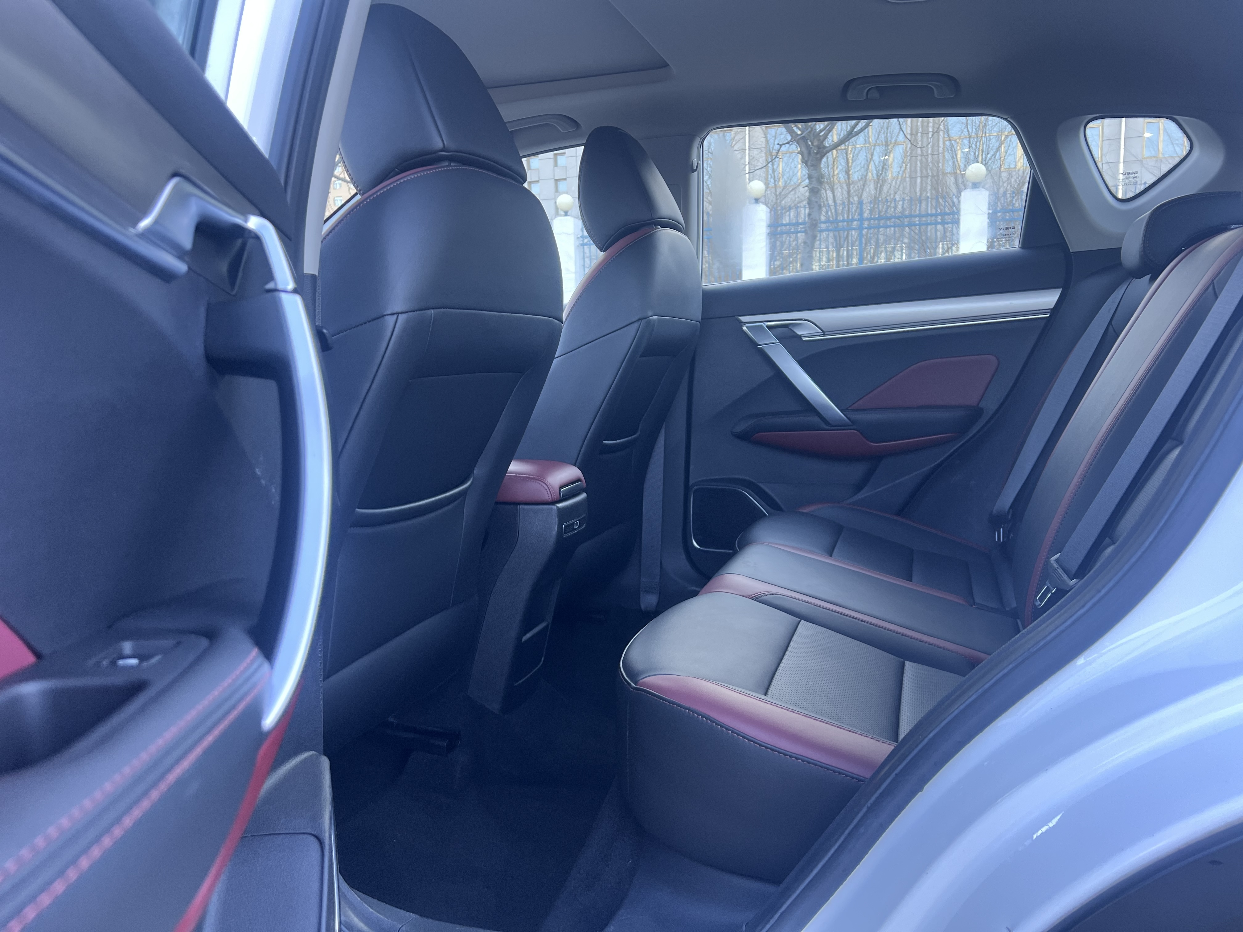 GEELY Coolray 2021 car image #8