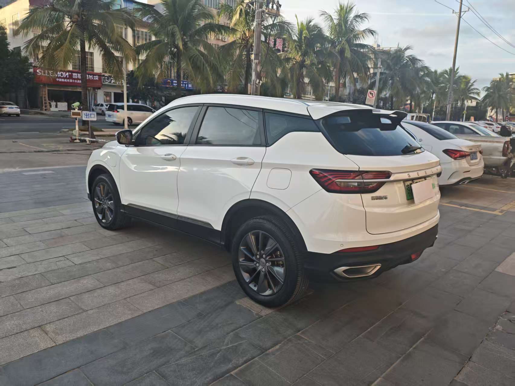 GEELY Coolray New Energy 2021 #8 GEELY Coolray New Energy 2021 car image #8