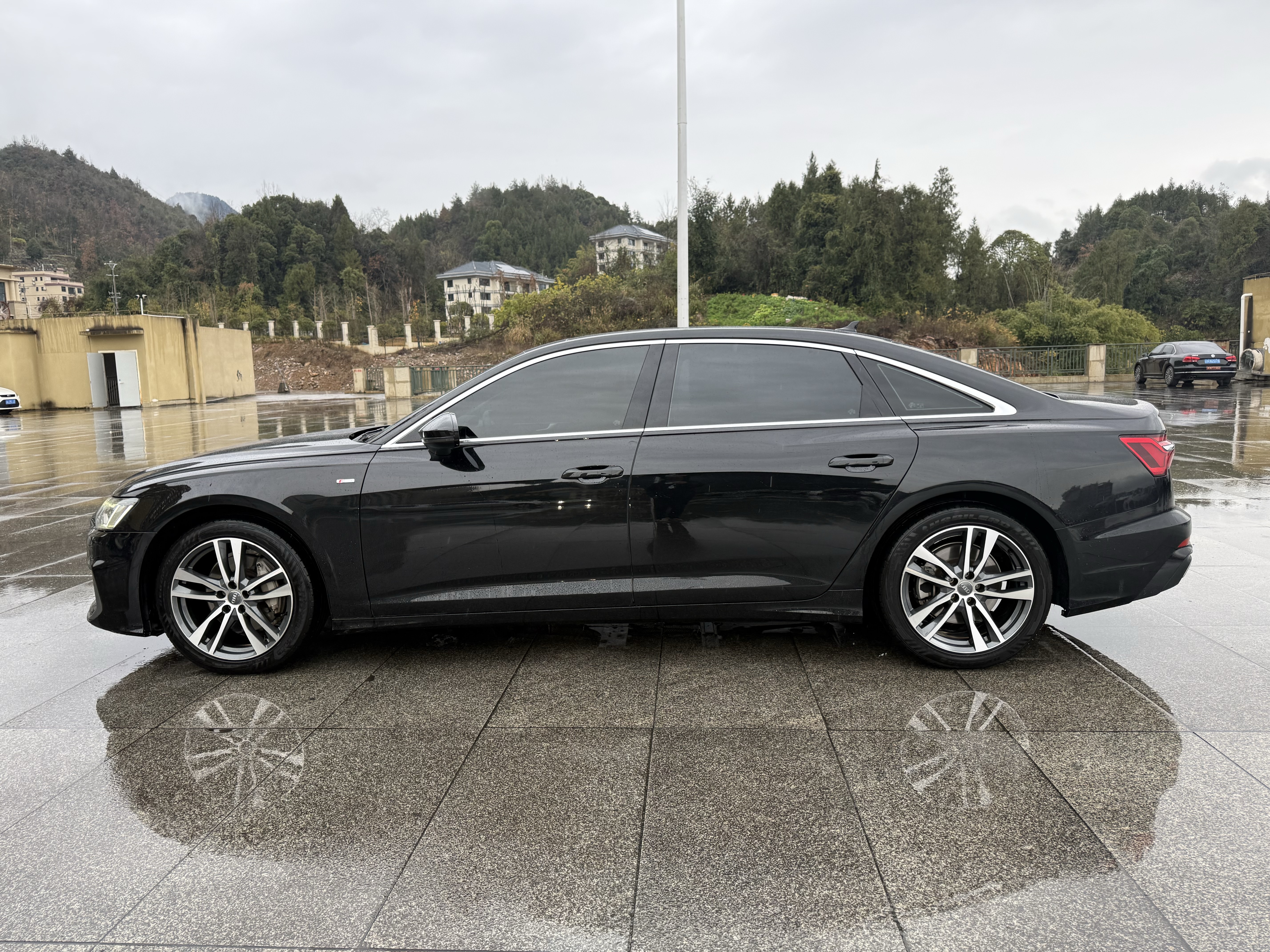 Audi A6L 2020 #8 Audi A6L 2020 car image #8