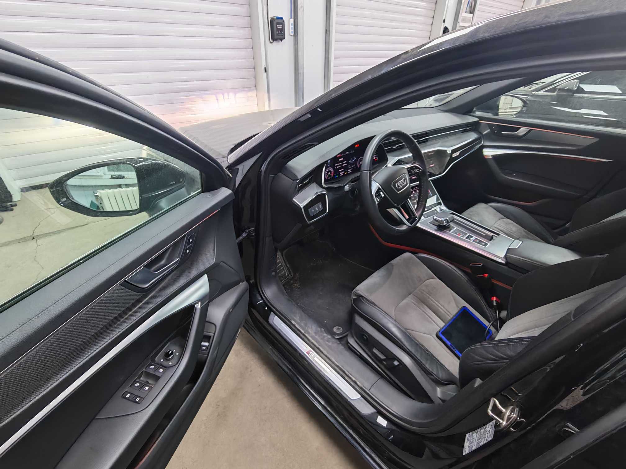 Audi A6L 2020 car image #8