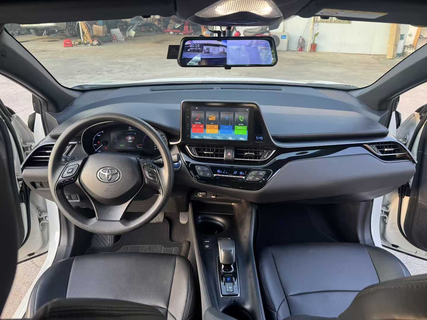 Toyota C-HR EV 2021 #8 Toyota C-HR EV 2021 immagine di auto #8