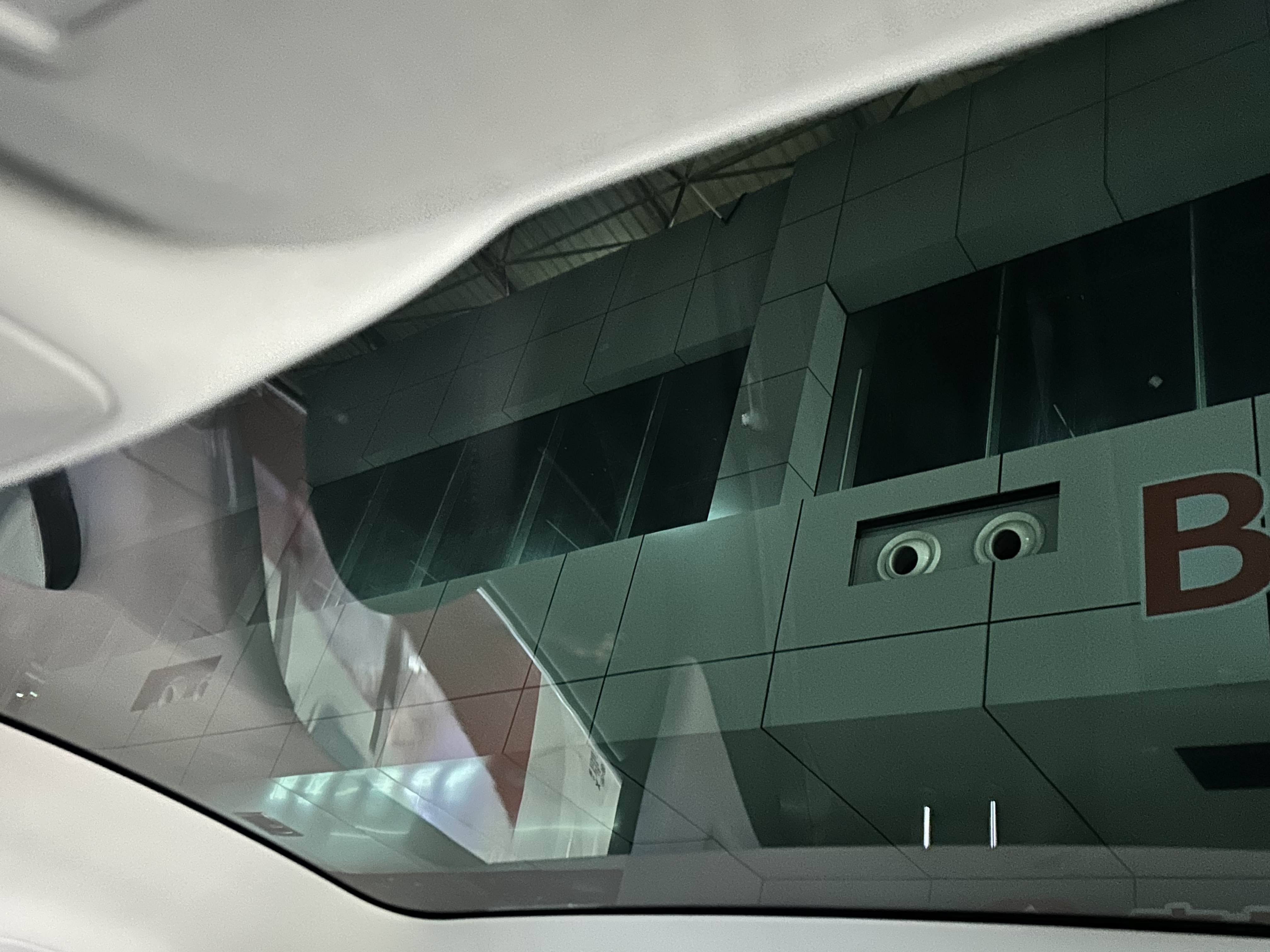 小鹏 小鹏P7 2021 汽车图片 #8