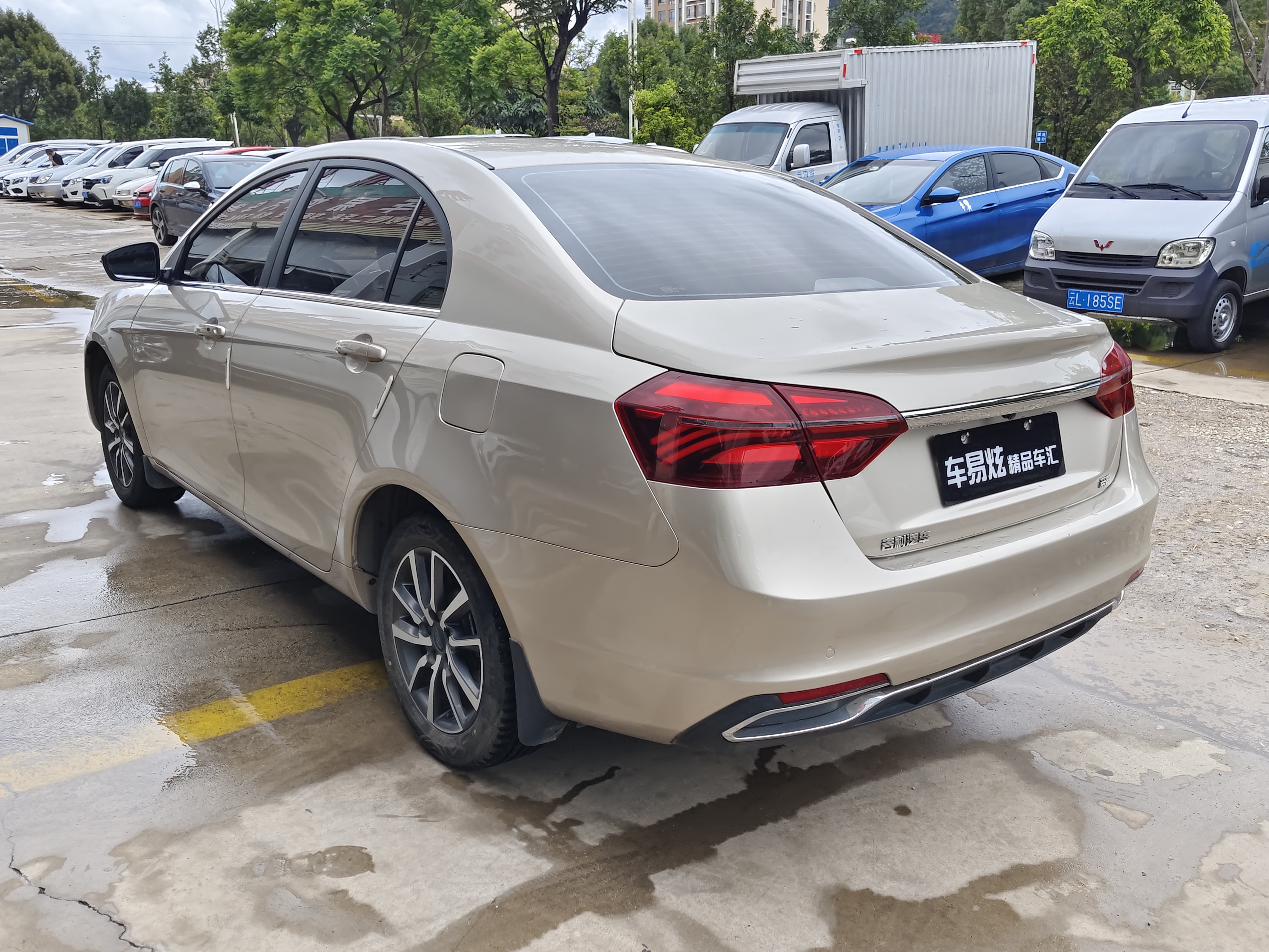 GEELY Emgrand 2020 #8 GEELY Emgrand 2020 car image #8