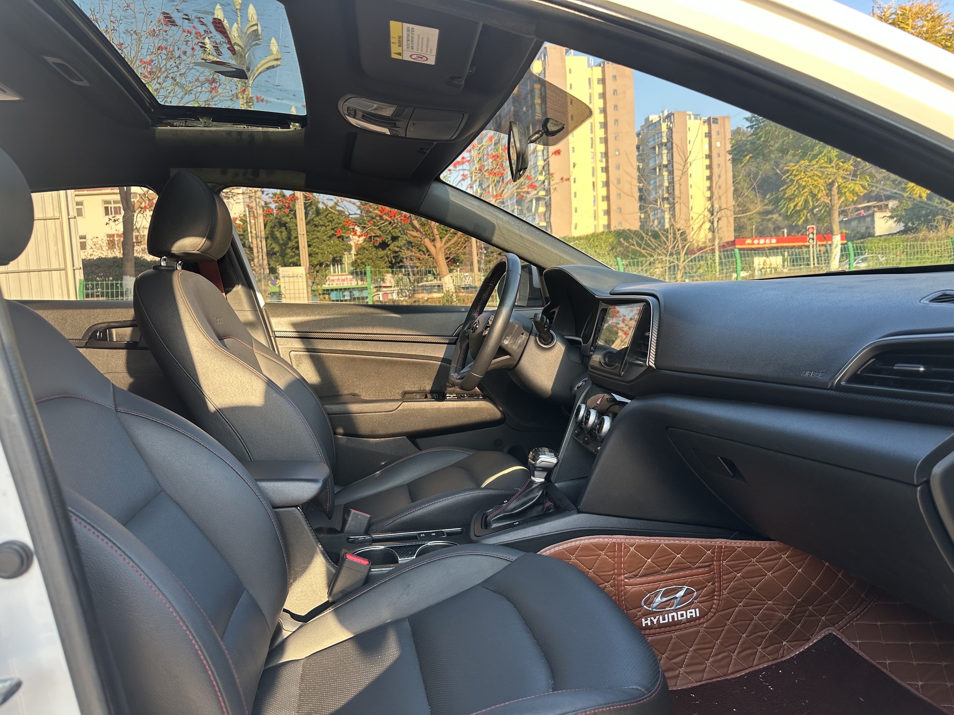 Hyundai Elantra AD 2020 car image #8