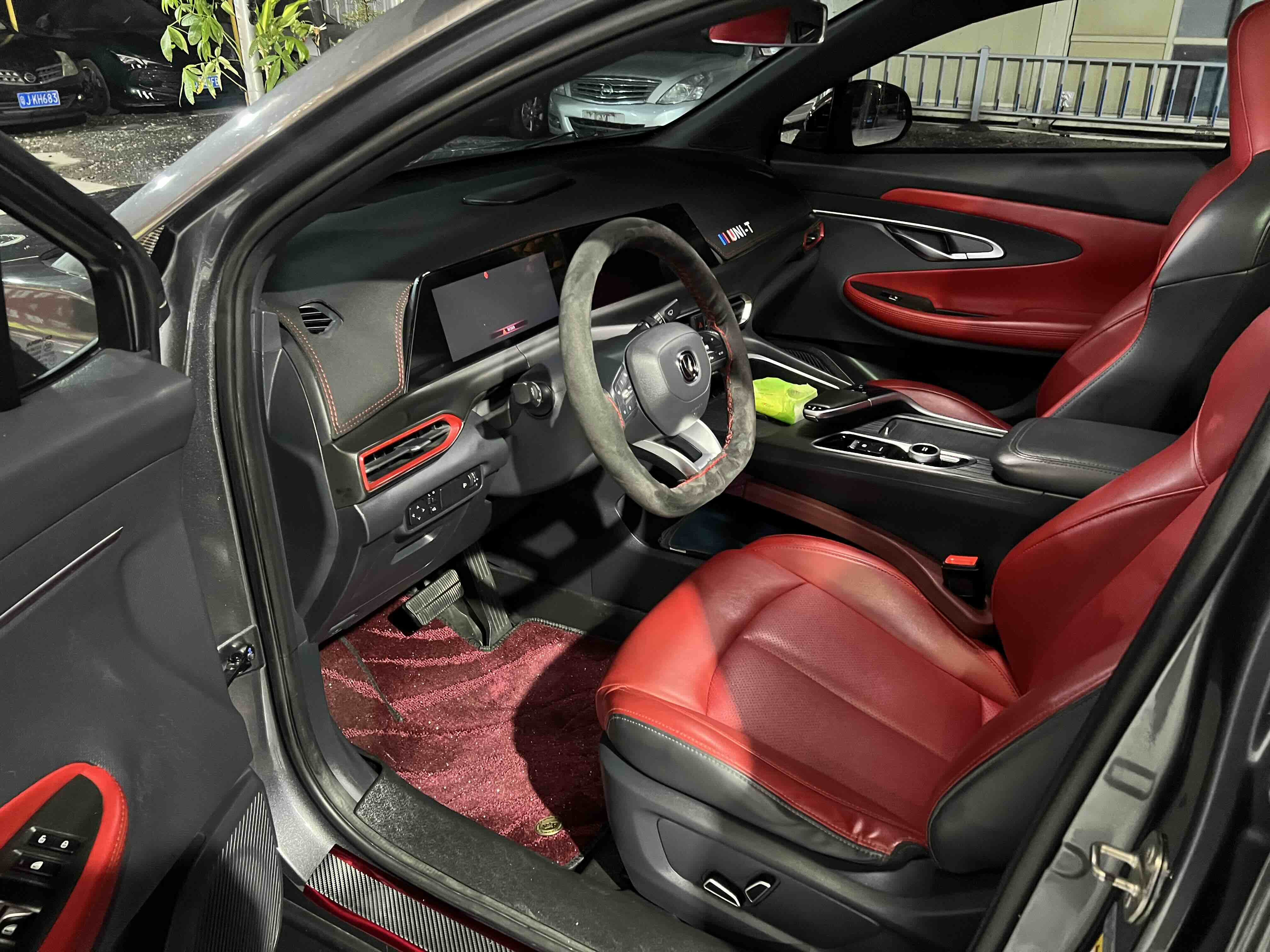 Changan UNI-T 2021 car image #8