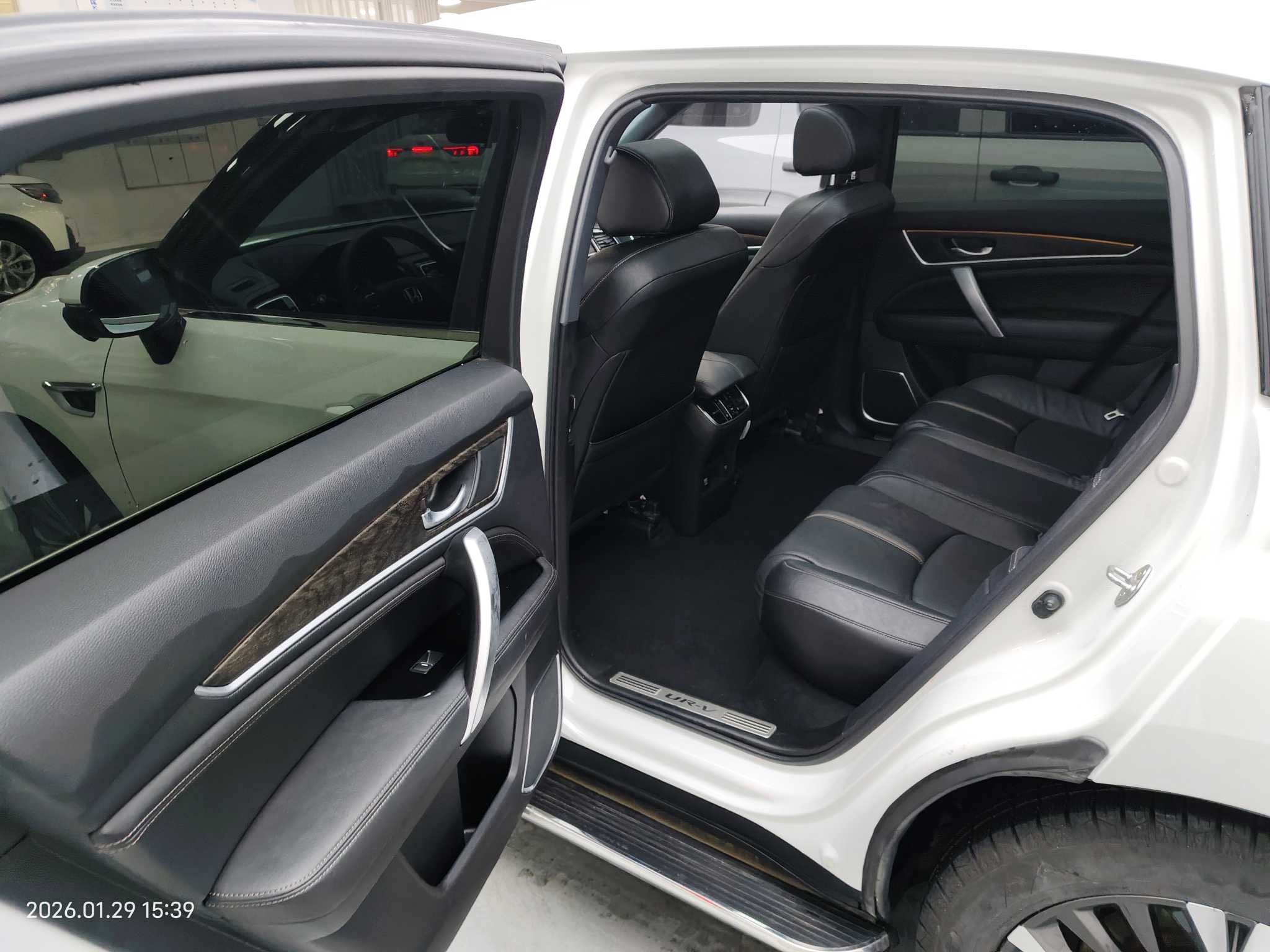 Honda UR-V 2023 car image #8