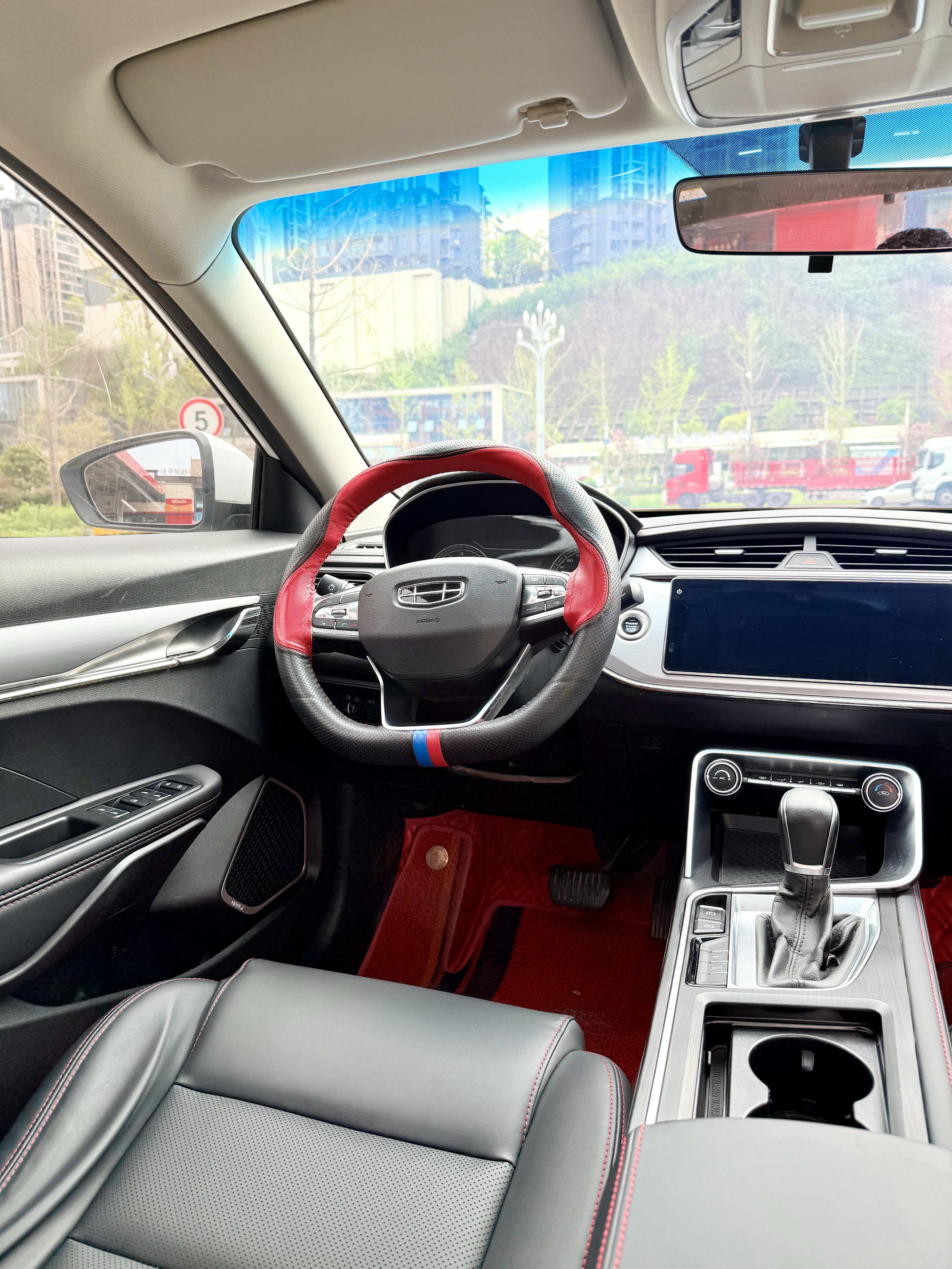 GEELY Binray 2020 car image #8