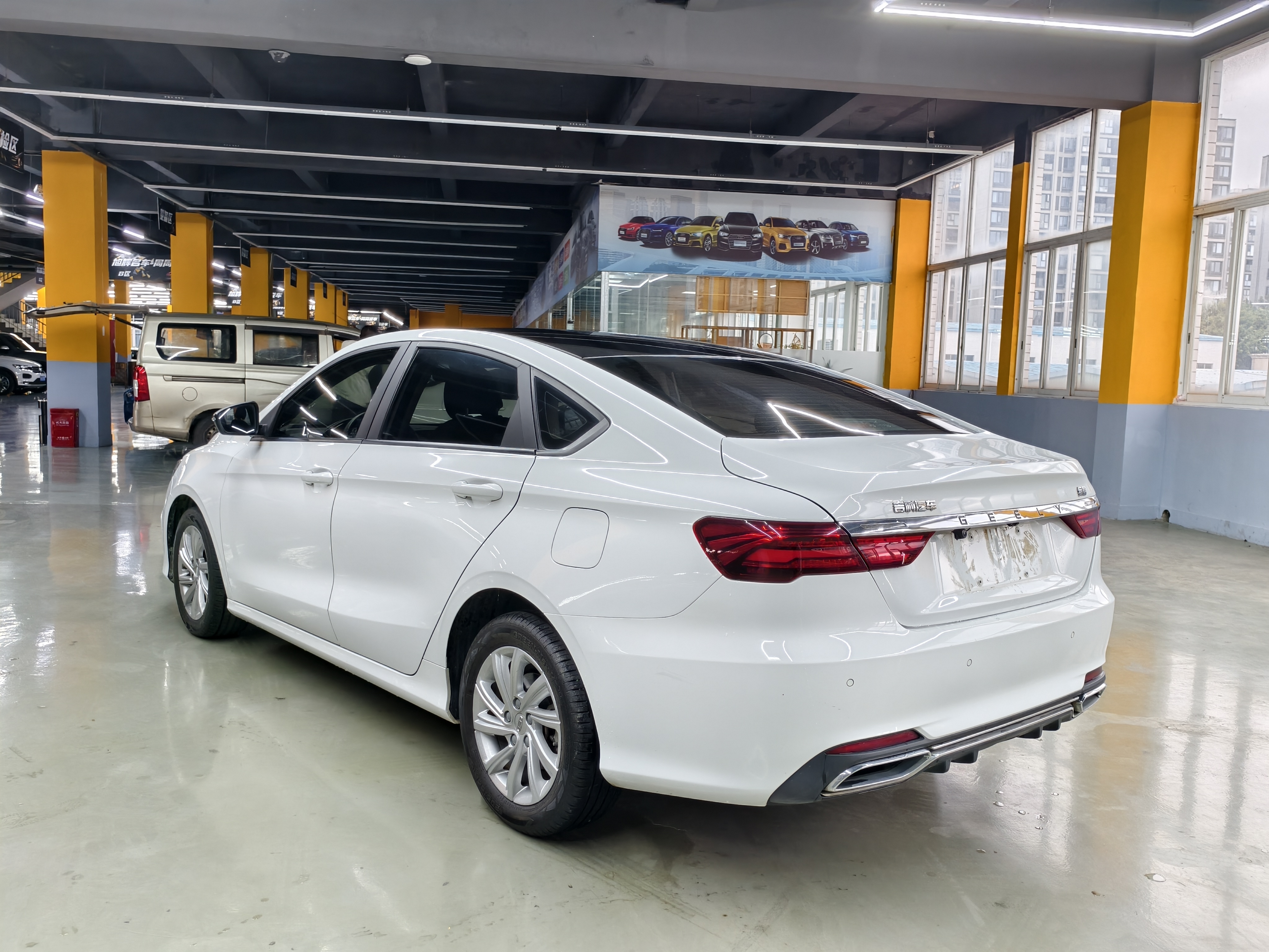 GEELY Binray 2020 car image #8