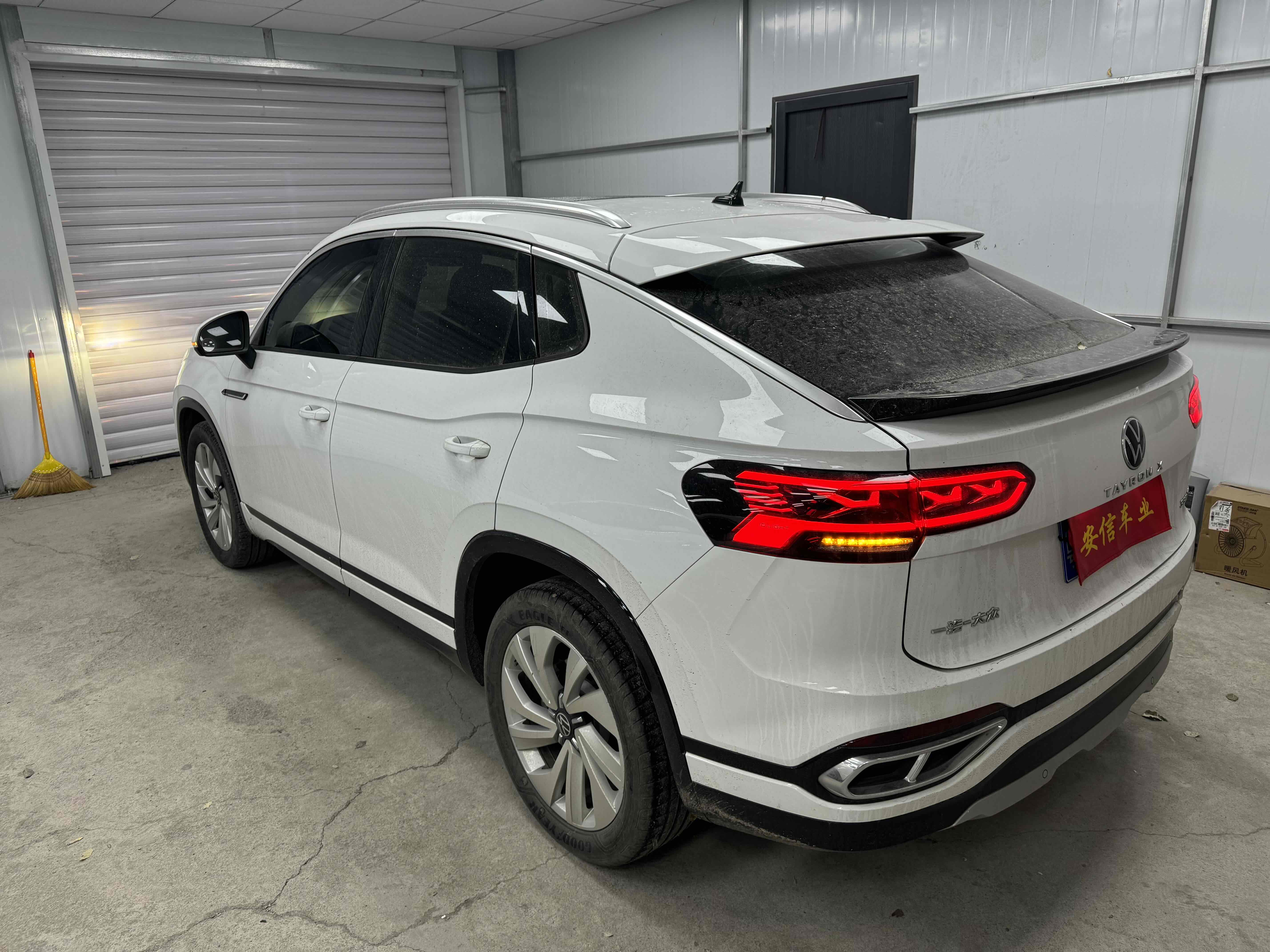 Volkswagen Tayron X 2022 #8 Volkswagen Tayron X 2022 car image #8