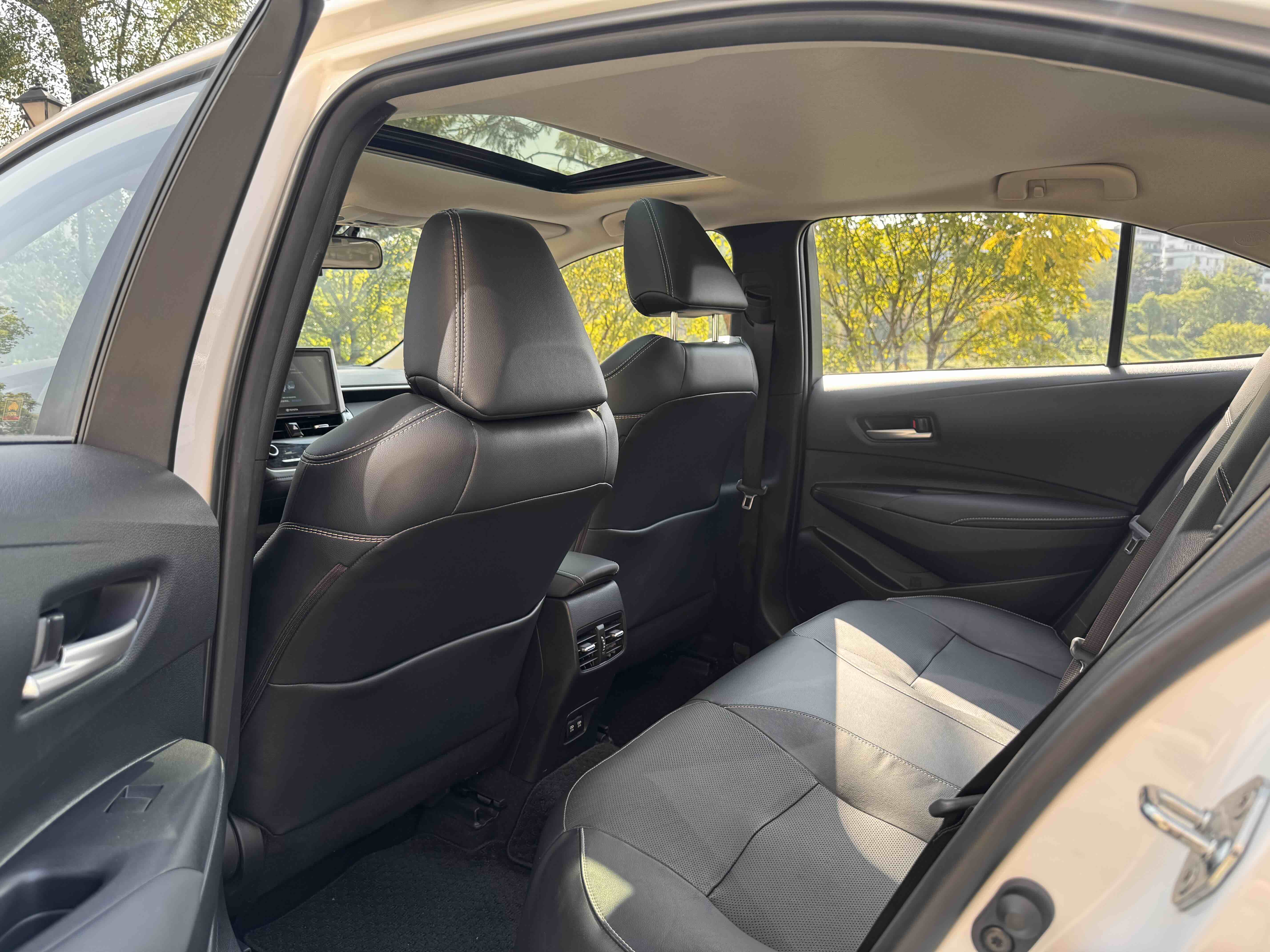 Corolla 2020 immagine di auto #8