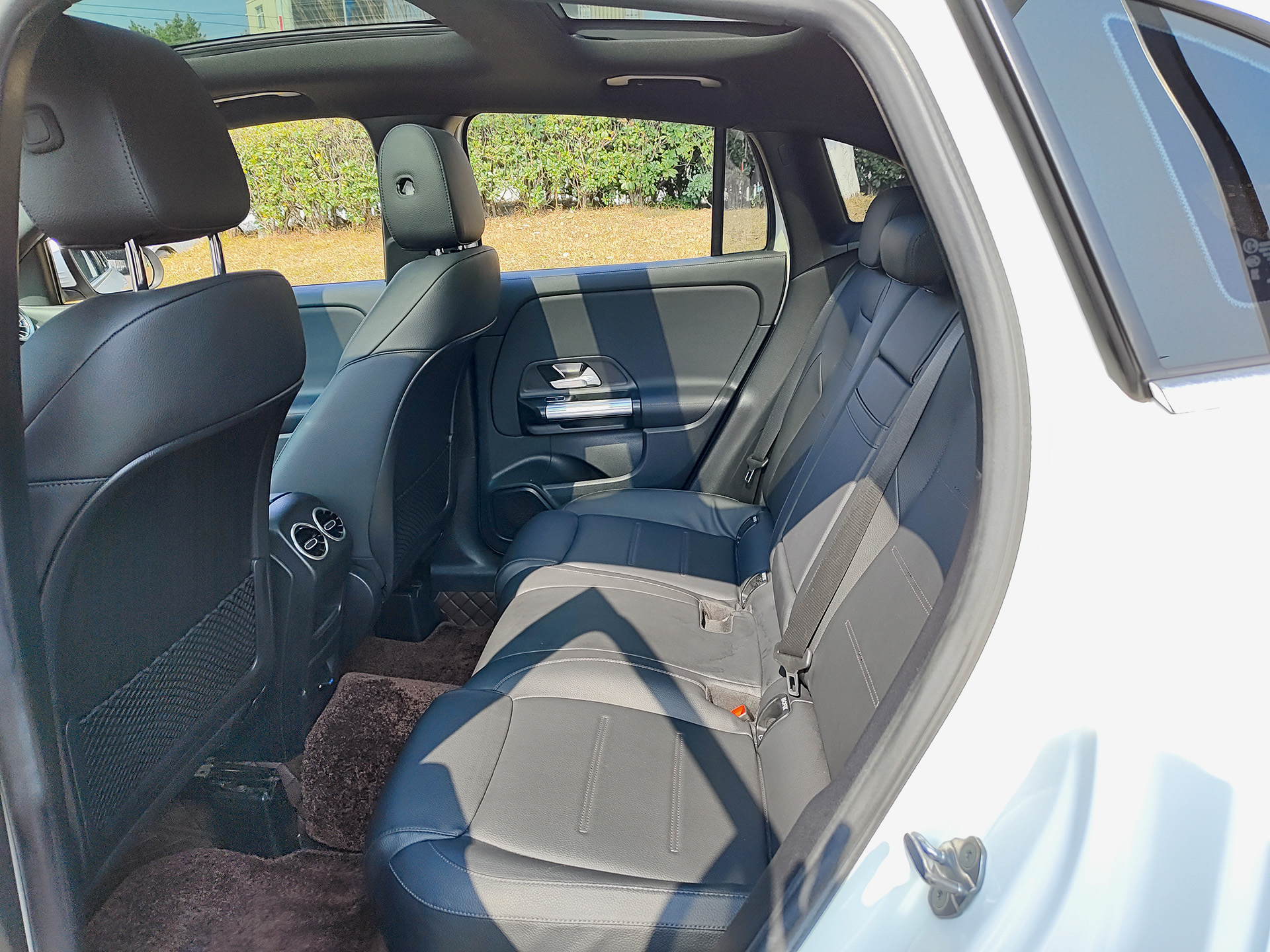 Mercedes-Benz 2021 car image #8