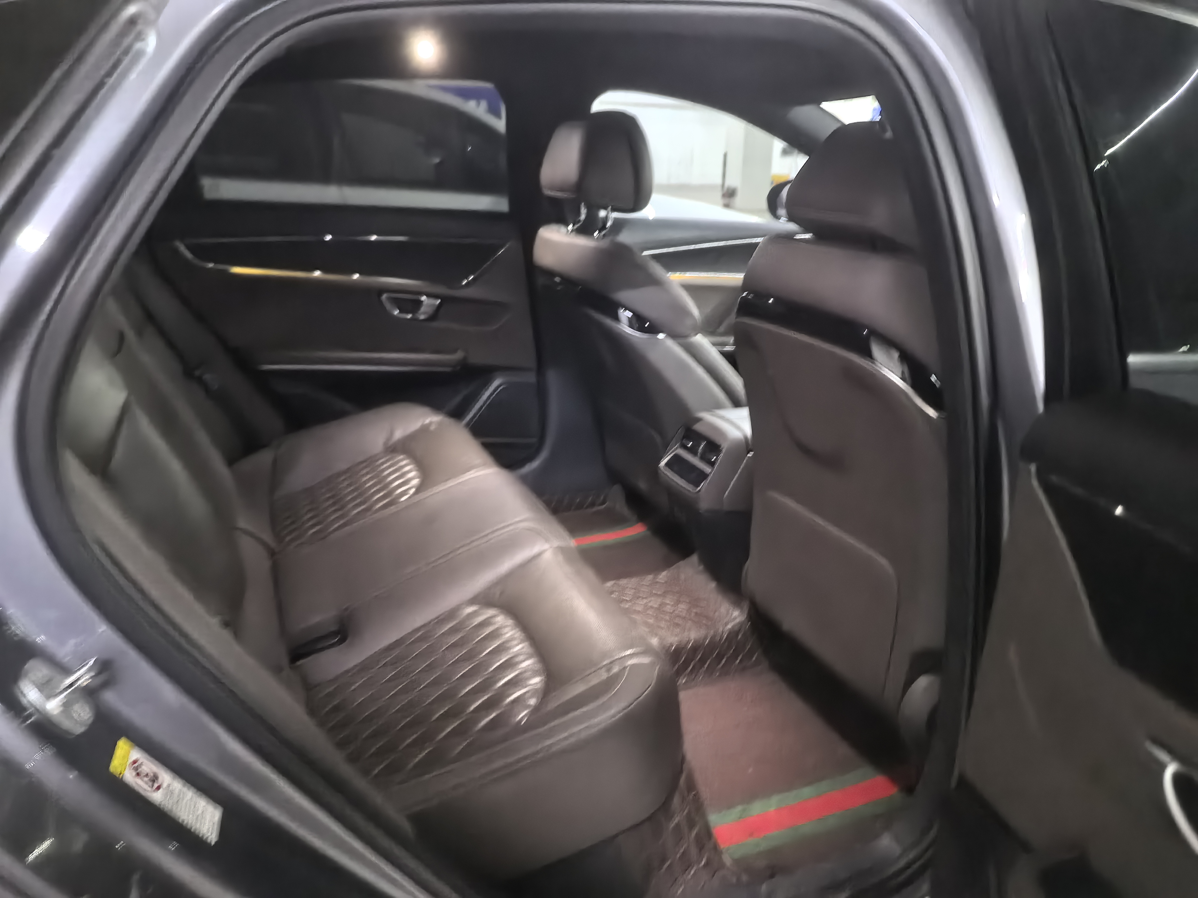 BYD Han 2020 صورة سيارة #8