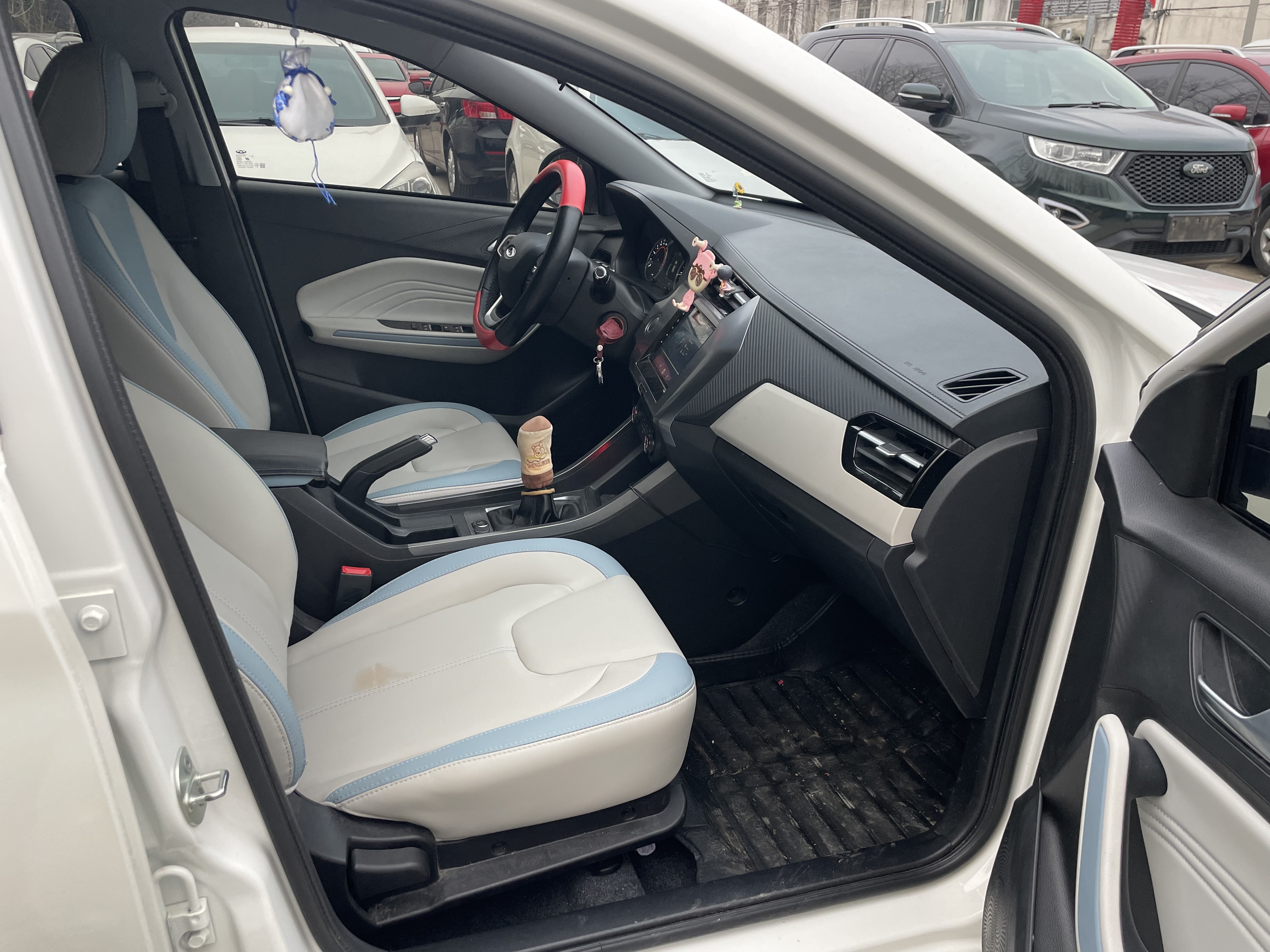 Chery Tiggo 3x 2023 car image #8