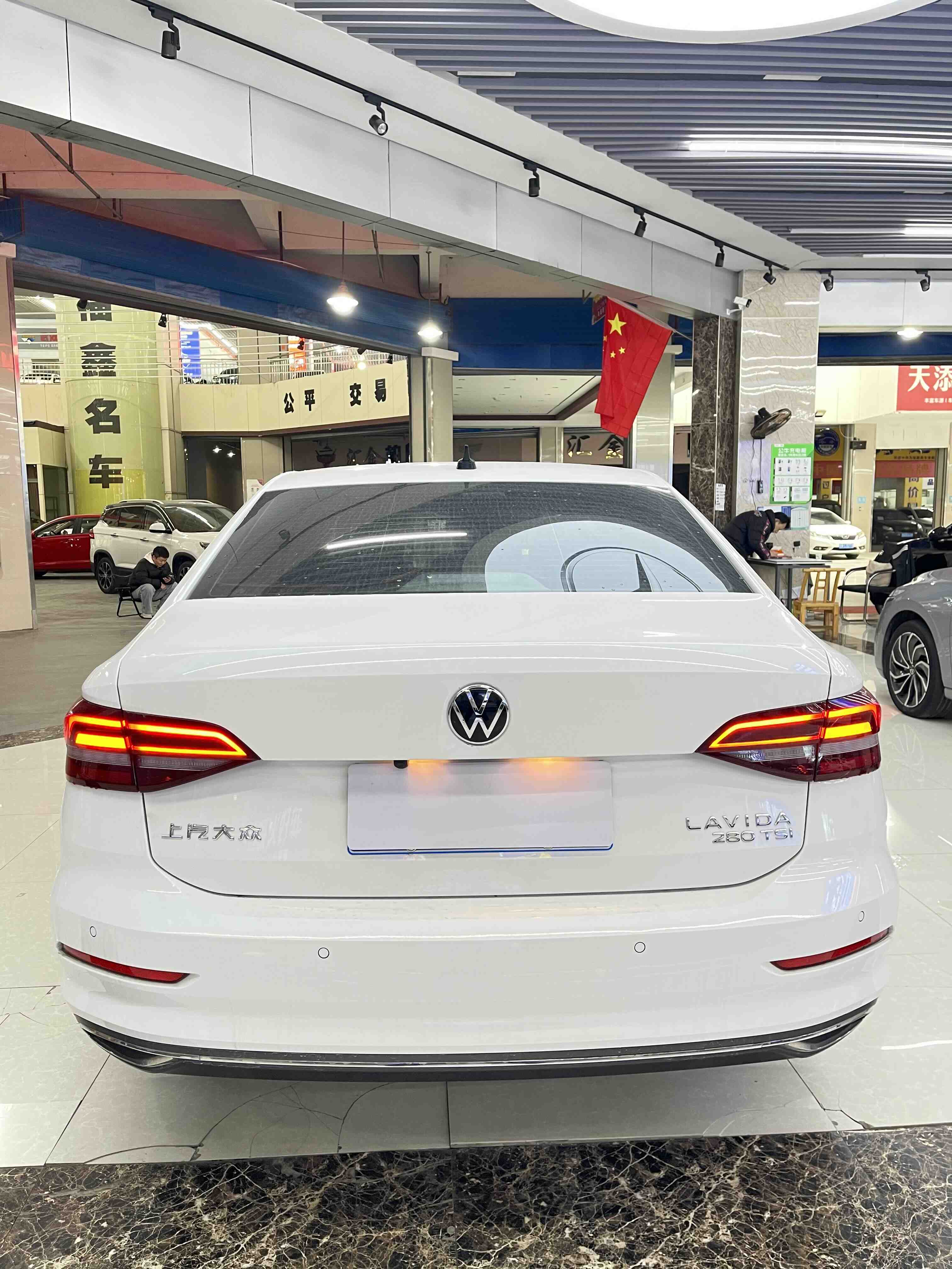 Volkswagen Lavida 2021 #8 Volkswagen Lavida 2021 car image #8