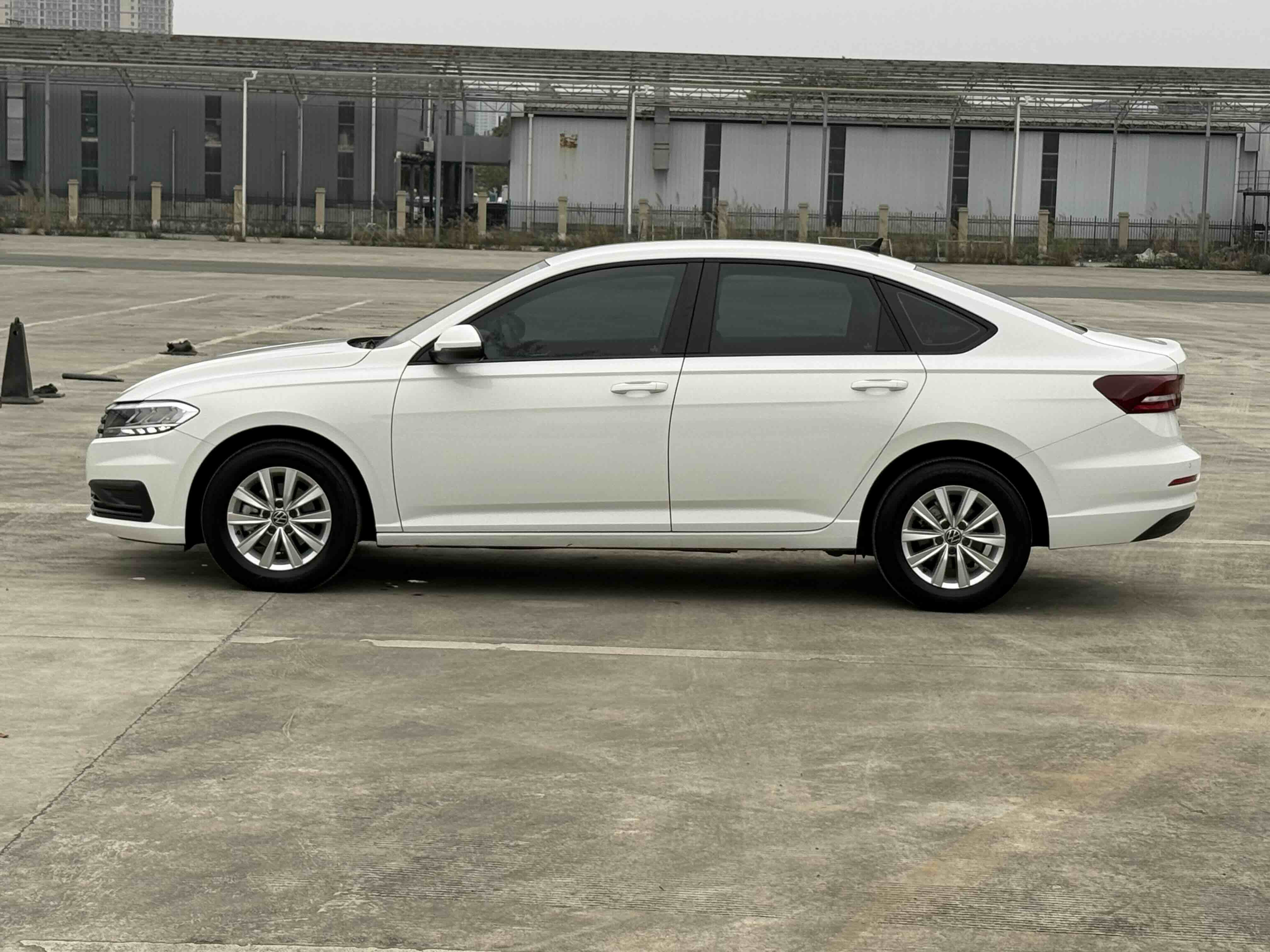 Volkswagen Lavida 2021 #8 Volkswagen Lavida 2021 car image #8