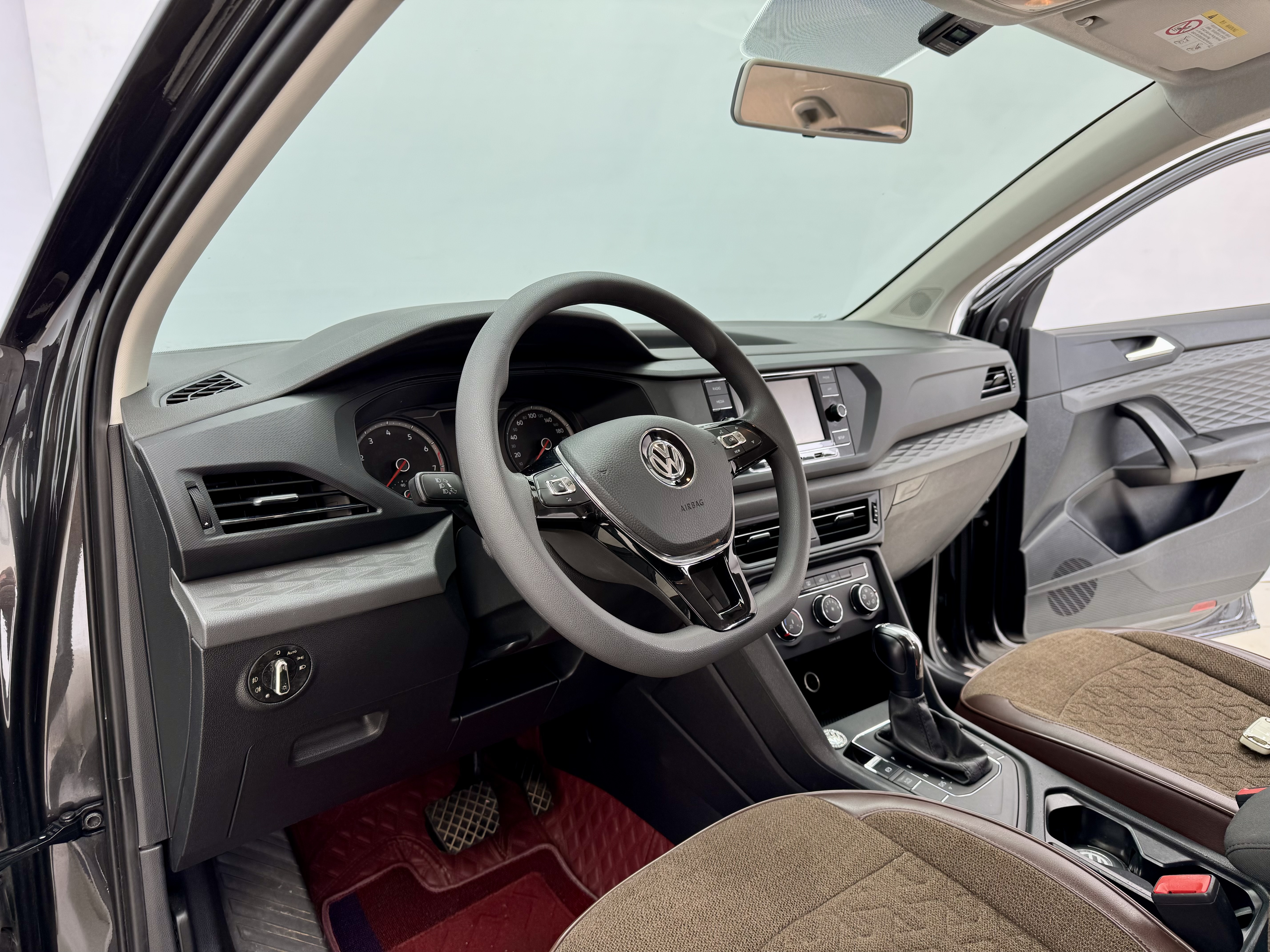 Volkswagen Tharu 2020 #8 Volkswagen Tharu 2020 car image #8
