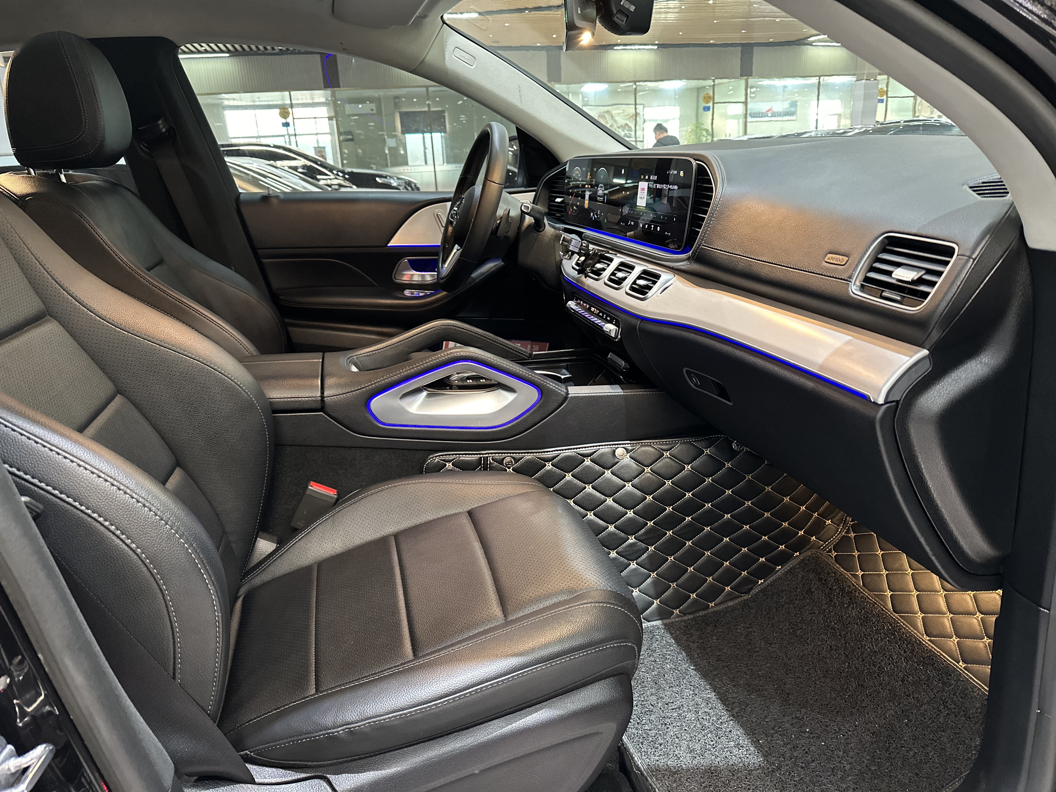 Mercedes-Benz GLE Coupe 2021 #8 Mercedes-Benz GLE Coupe 2021 car image #8