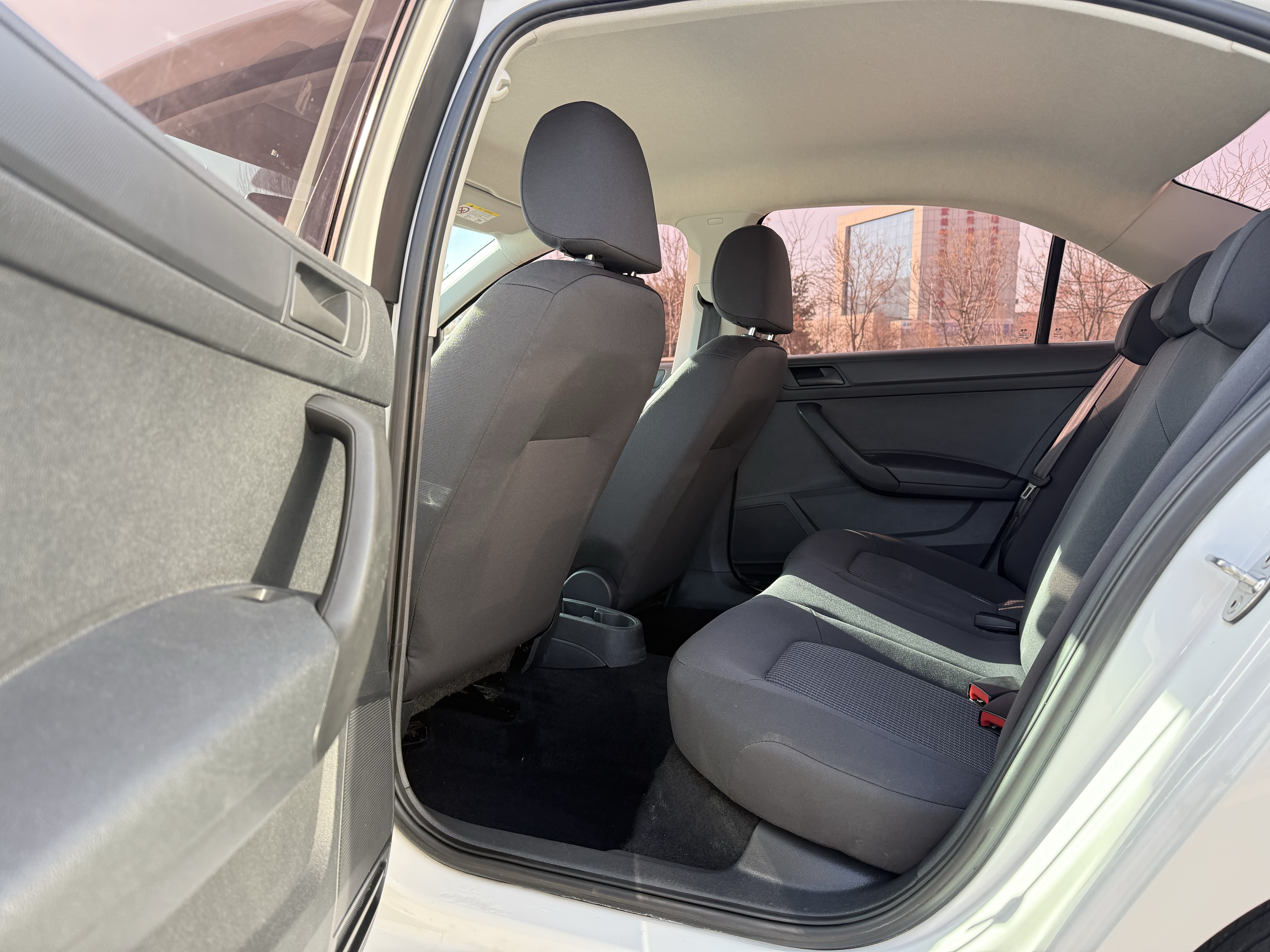 Santana 2021 car image #8