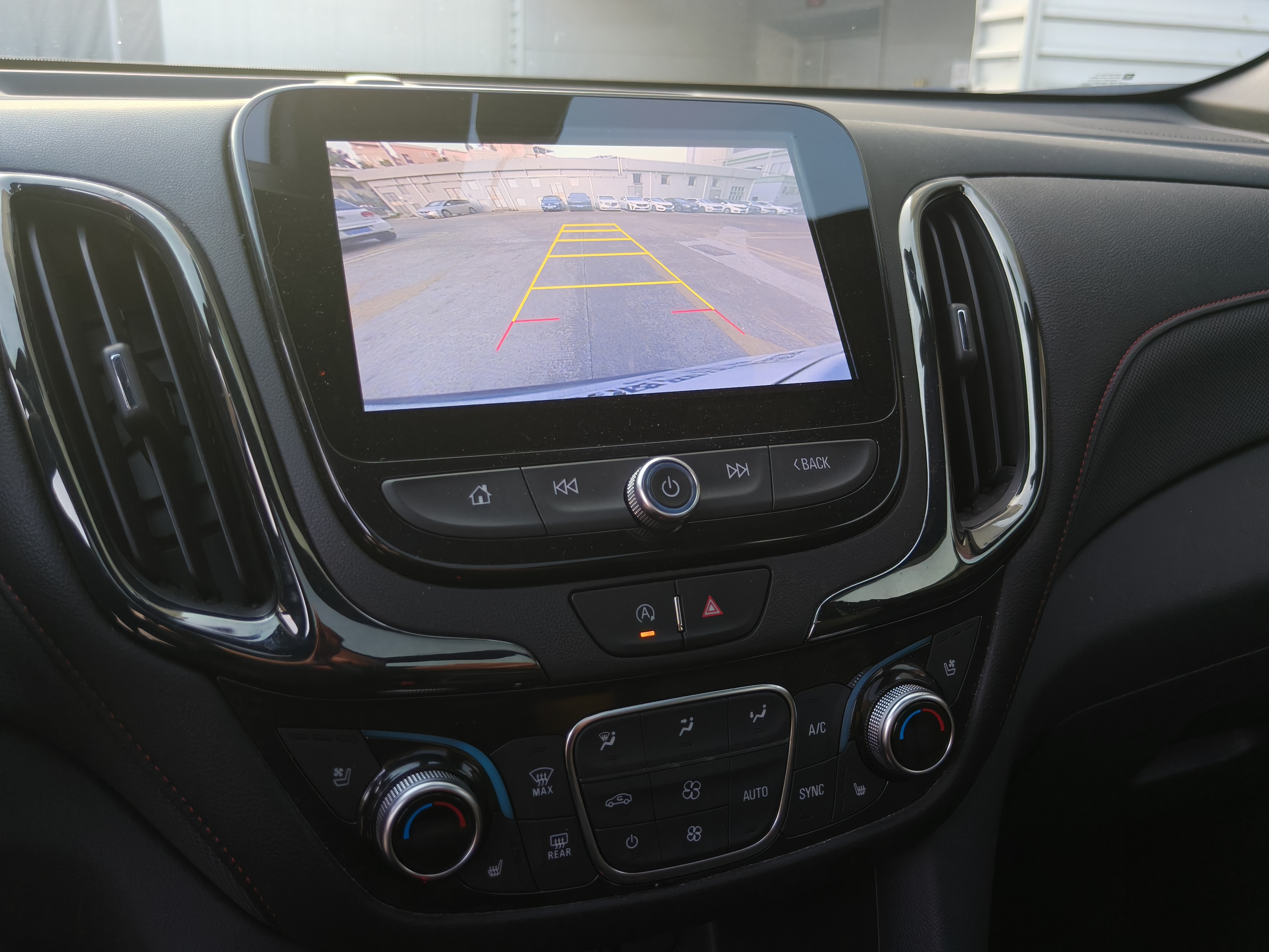 Chevrolet Equinox 2021 car image #8