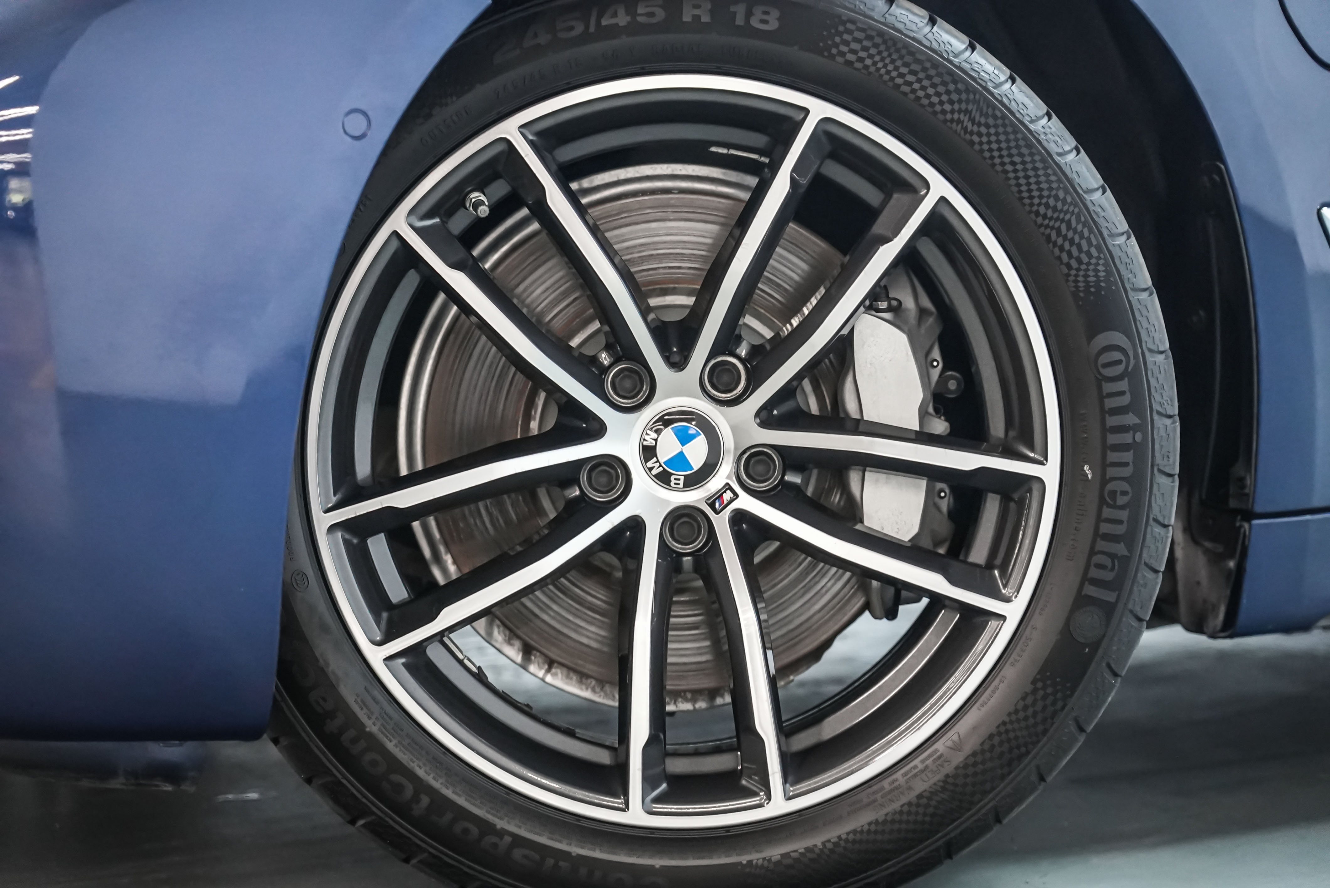 BMW 5 Series New Energy 2020 car image #8