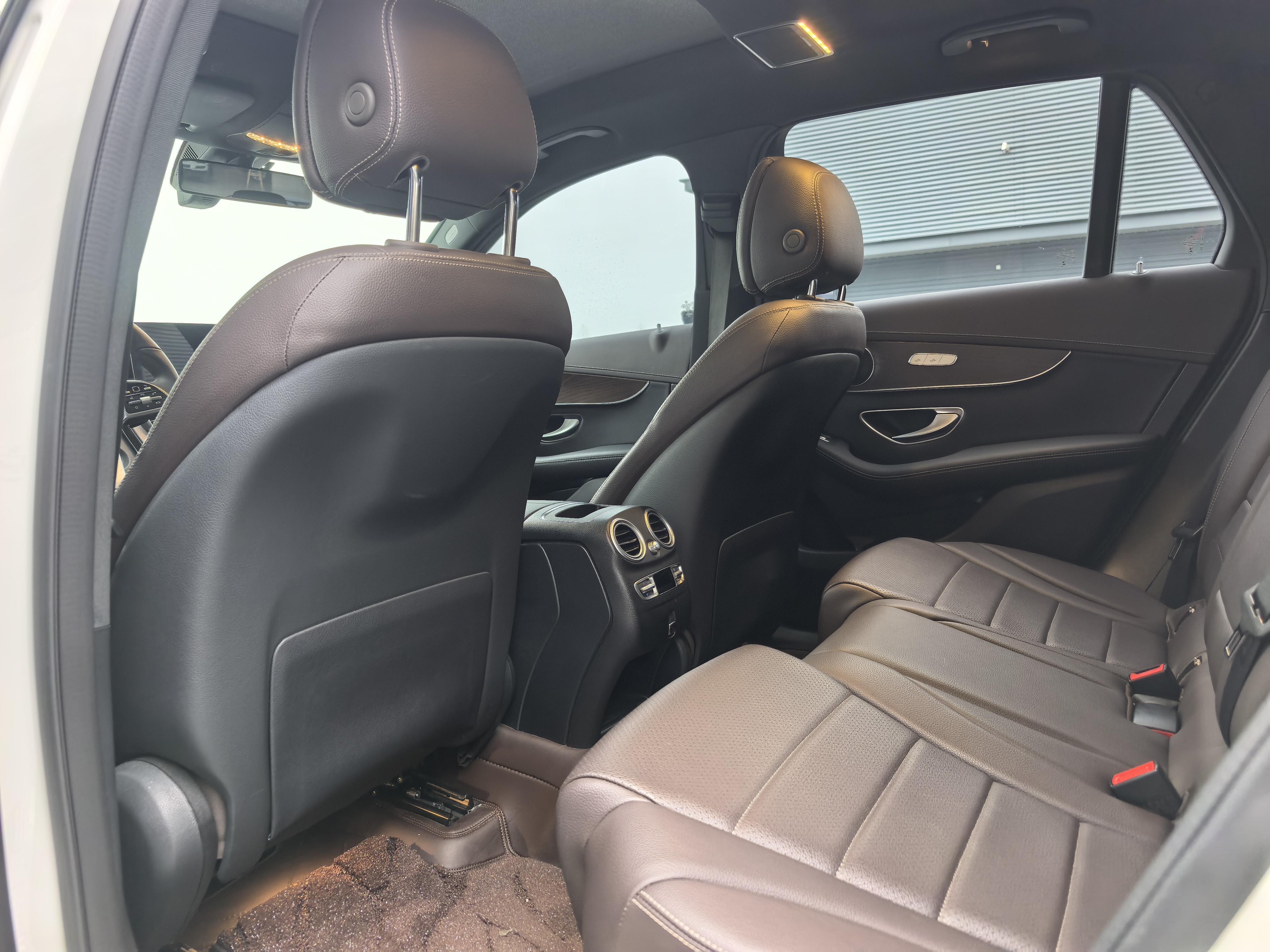 Mercedes-Benz GLC Class 2021 car image #8