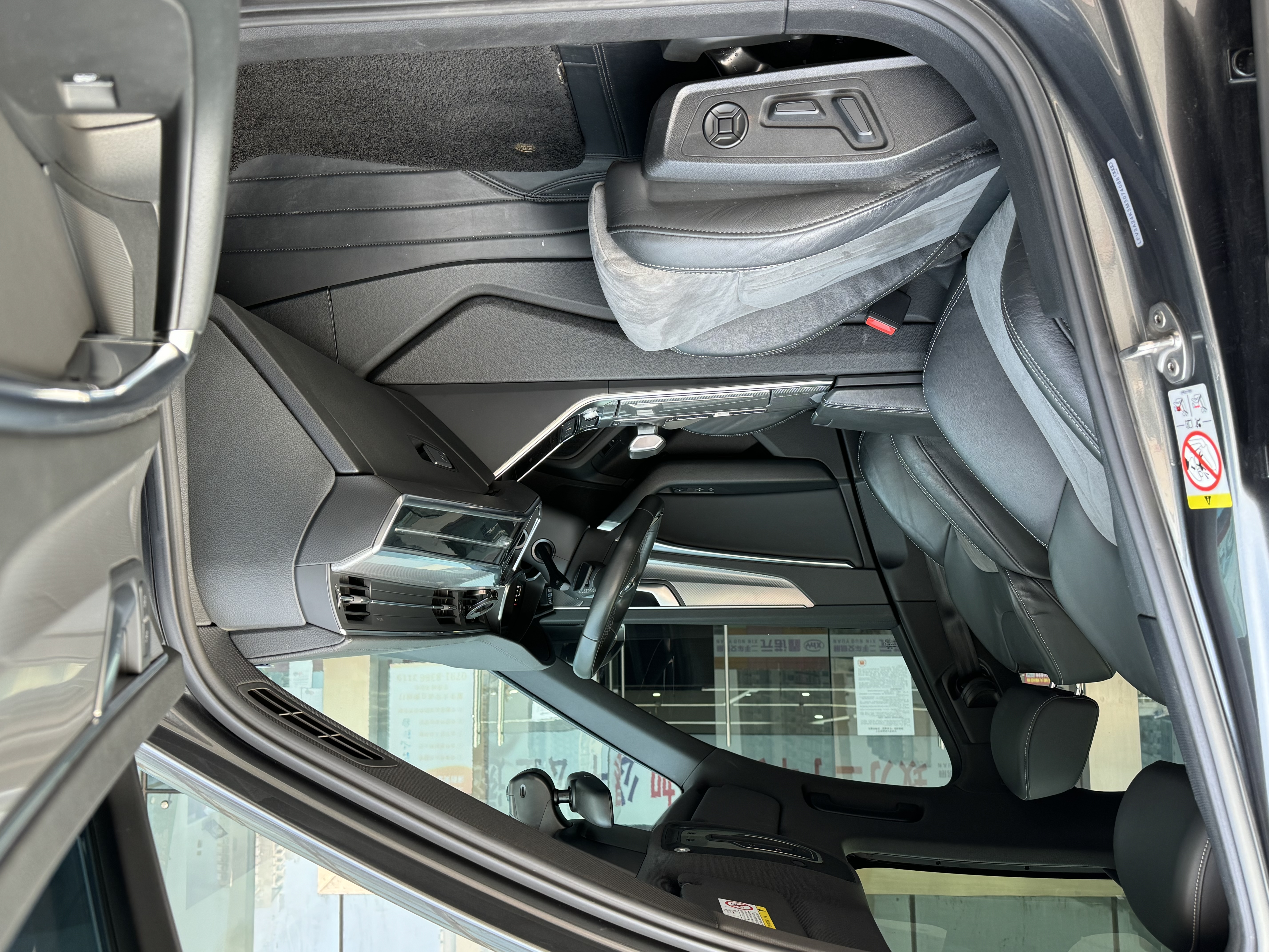 Audi A6L 2021 #8 Audi A6L 2021 car image #8