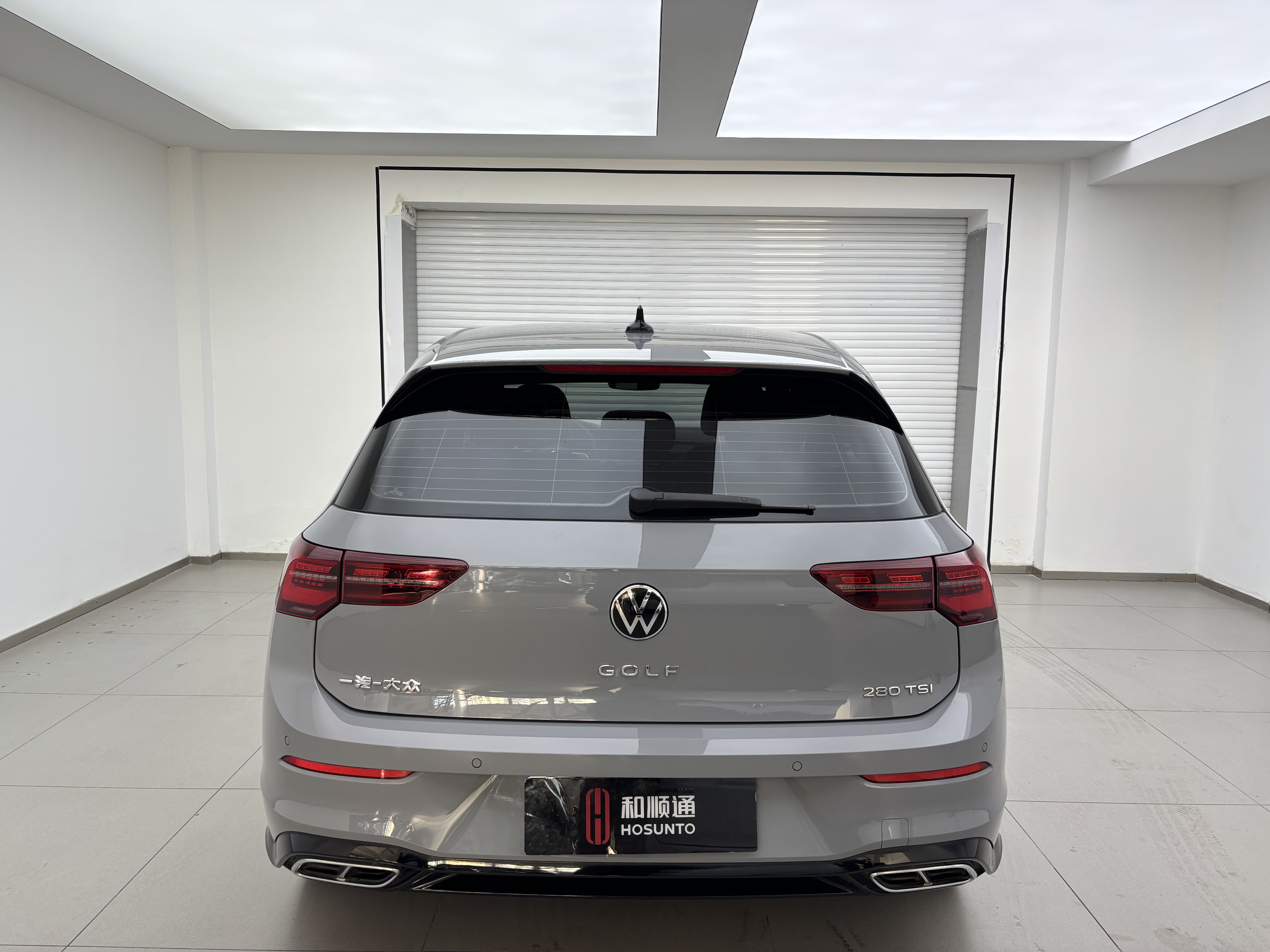 Volkswagen Golf 2022 car image #8