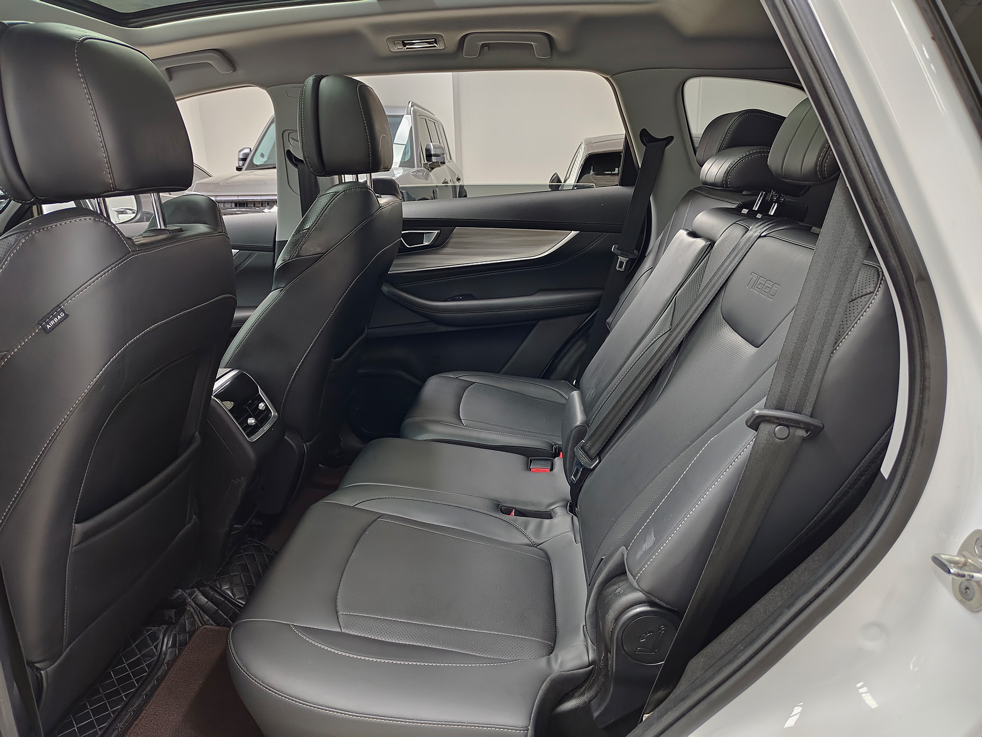 Tiggo 8 Plus 2021 car image #8