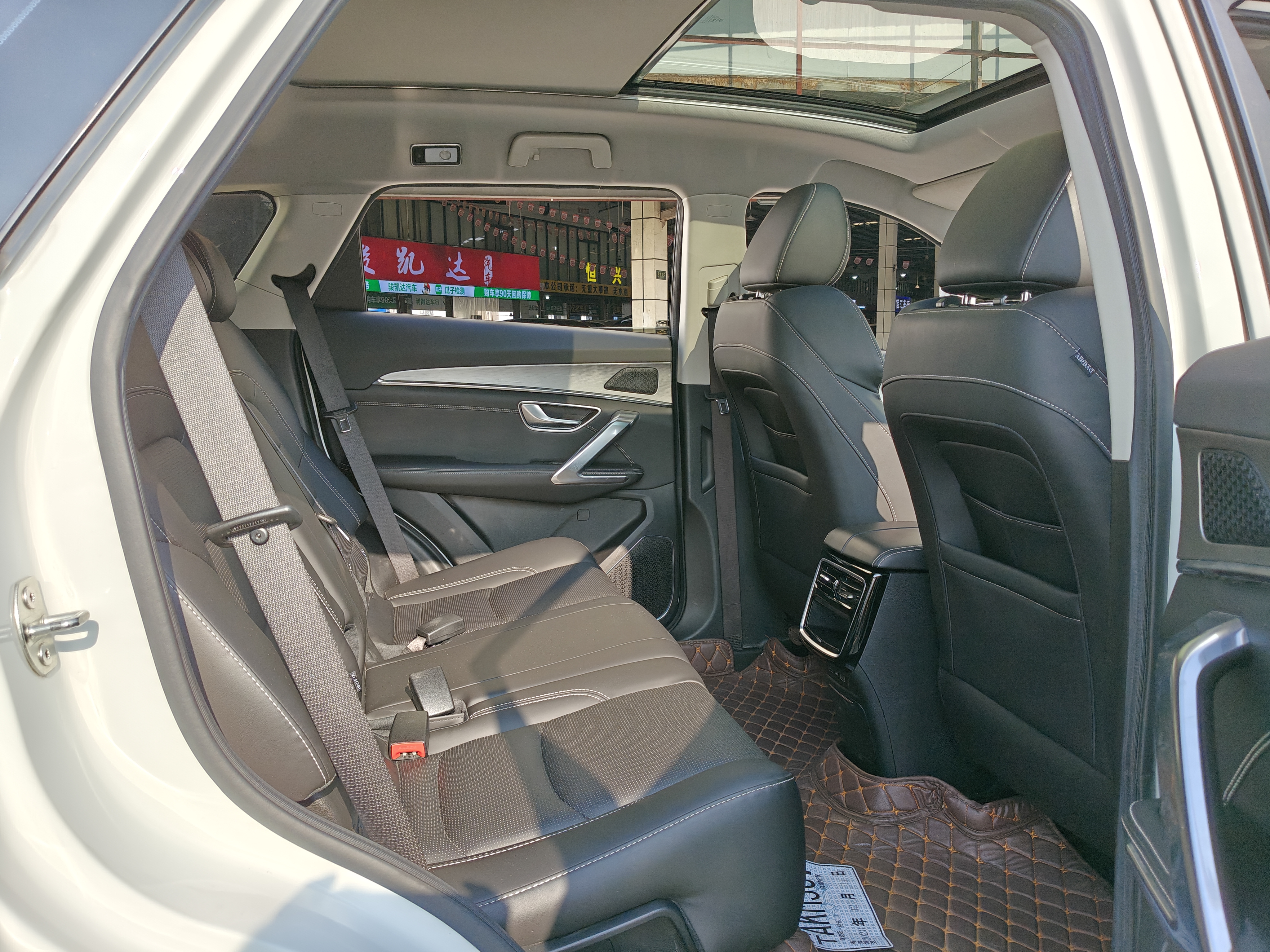 Jetour X70 PLUS 2020 #8 Jetour X70 PLUS 2020 car image #8