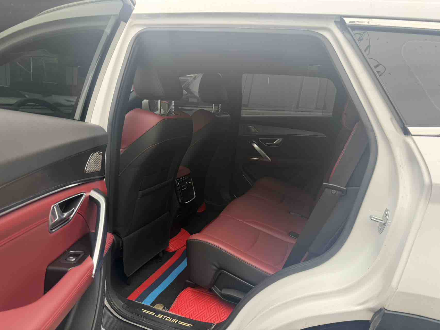 Jetour X70 PLUS 2022 car image #8
