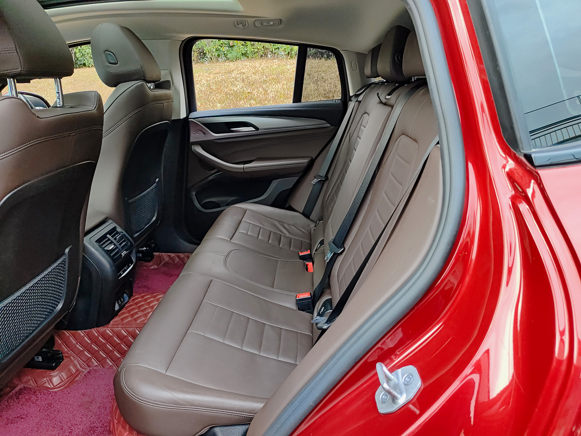 BMW X4 2021 صورة سيارة #8