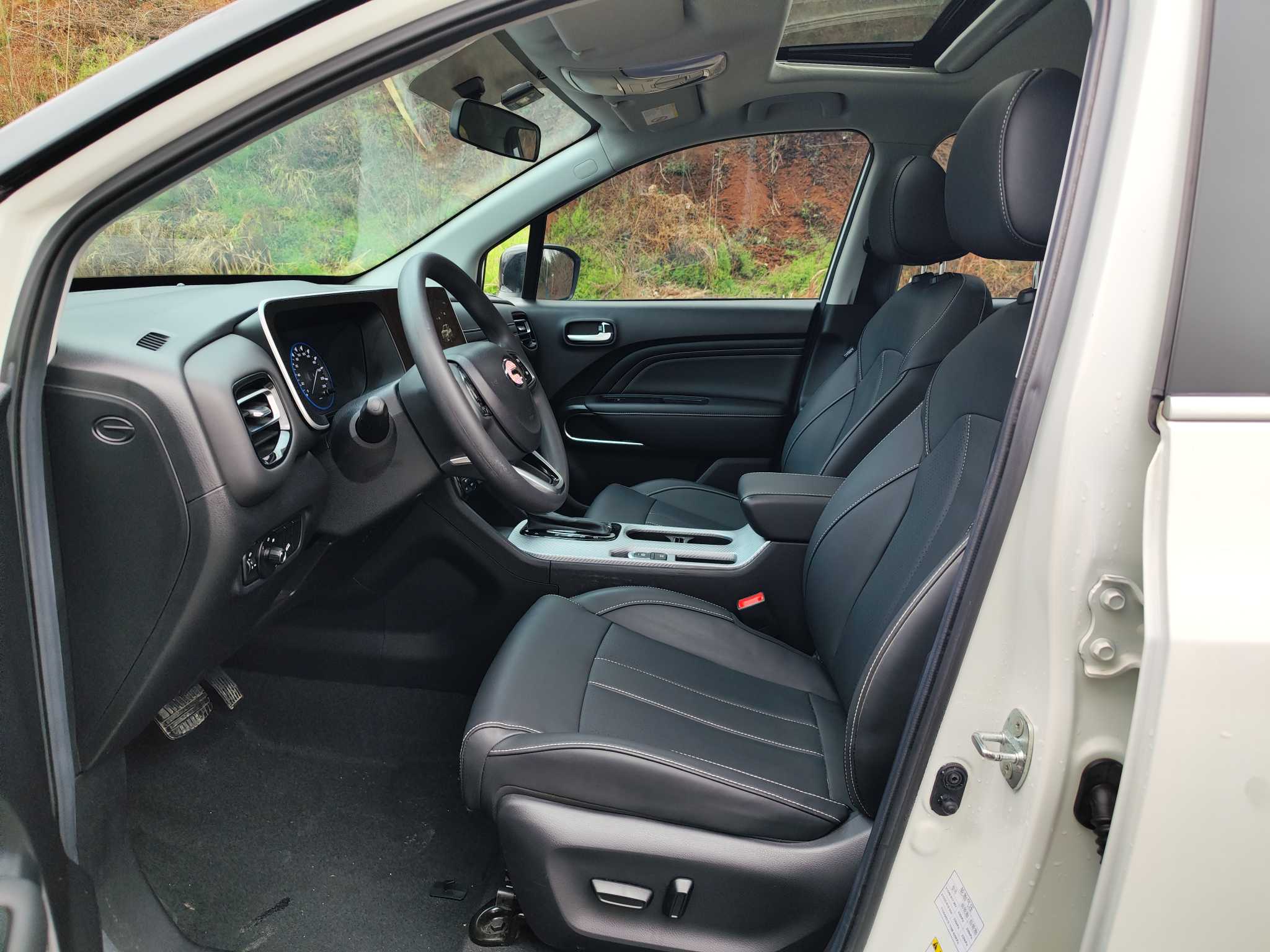 GAC Trumpchi GS3 2021 #8 GAC Trumpchi GS3 2021 car image #8