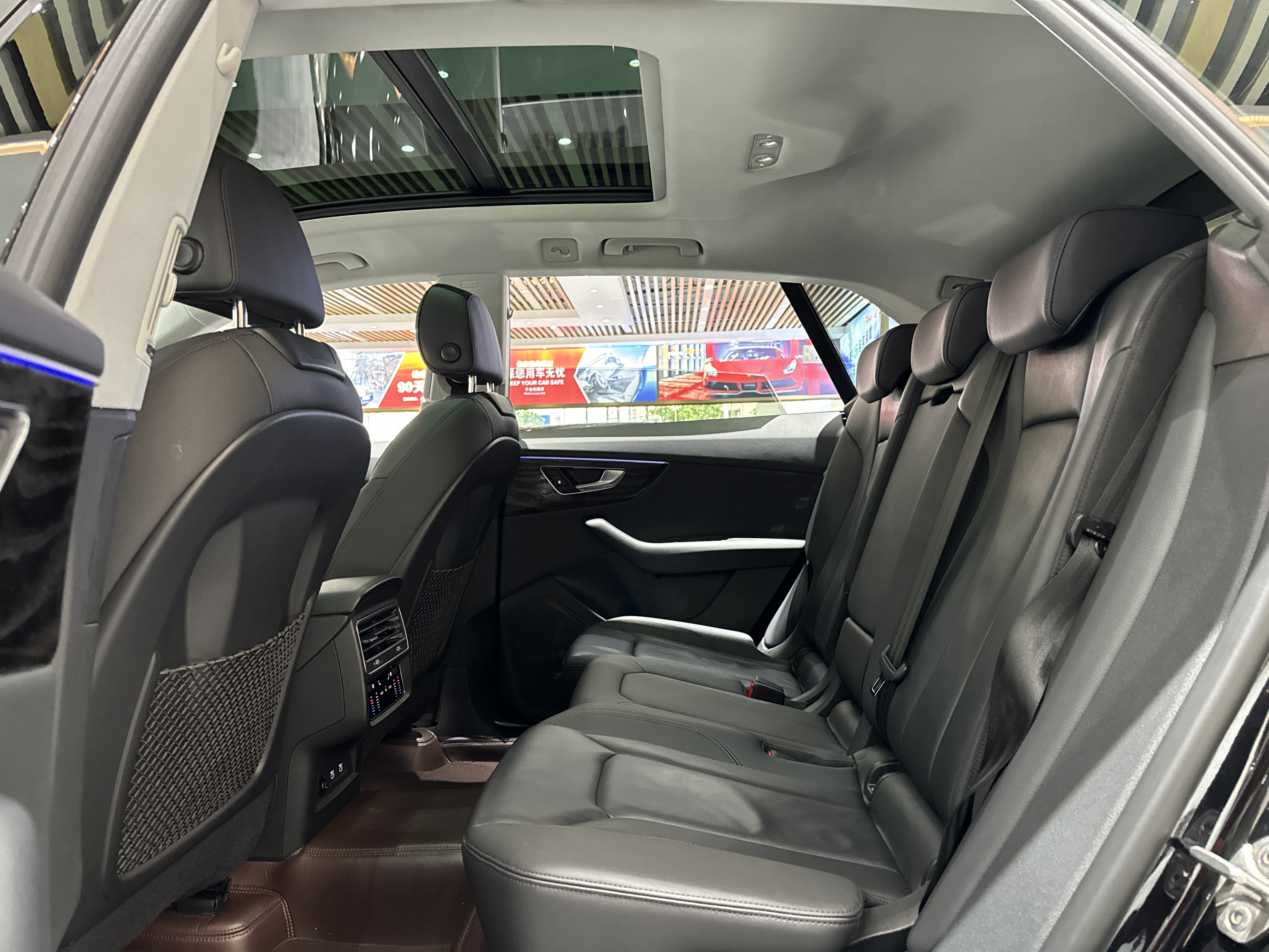 Audi Q8 2021 #8 Audi Q8 2021 car image #8