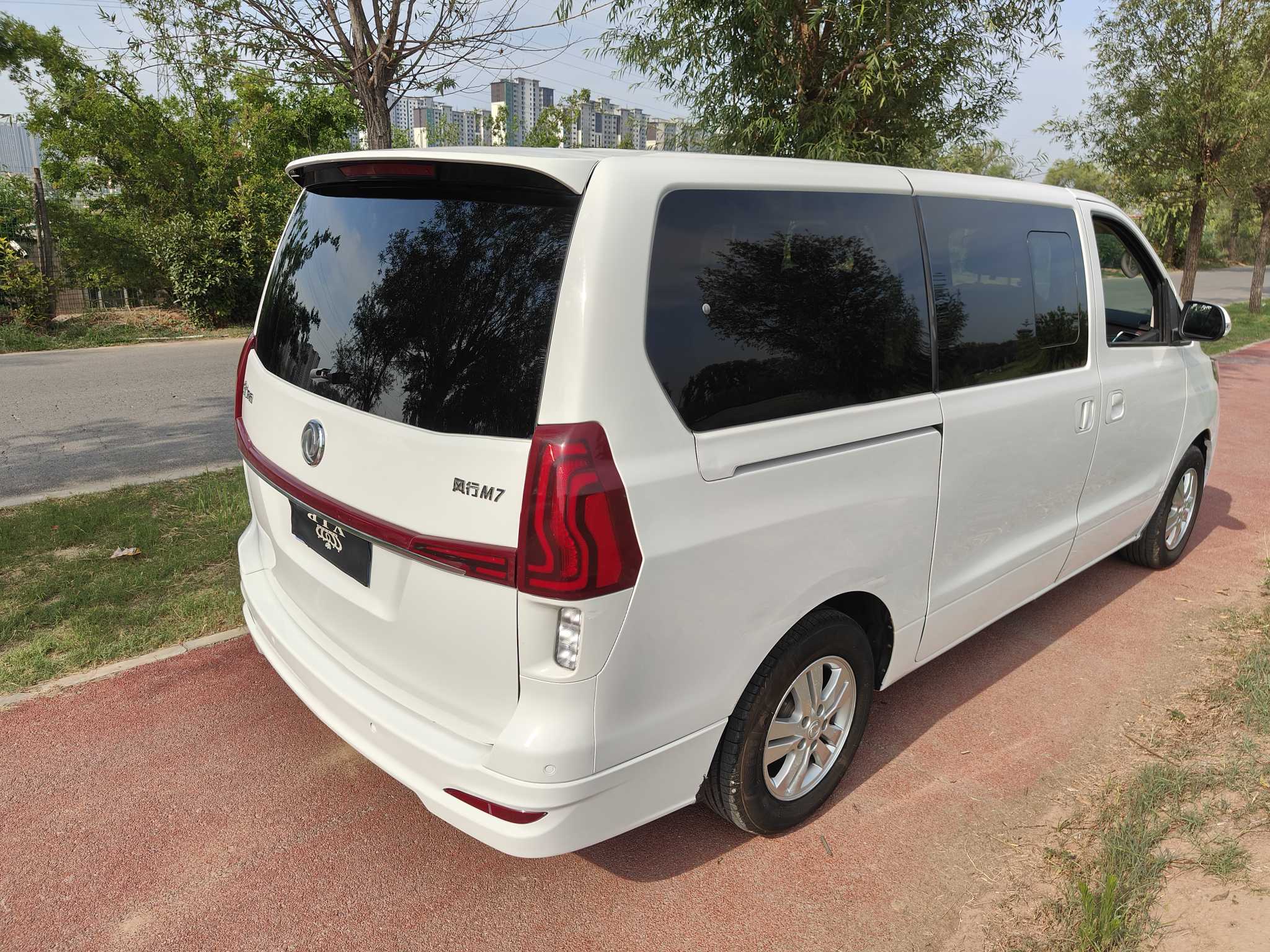 Forthing M7 2020 imagem de carro #8