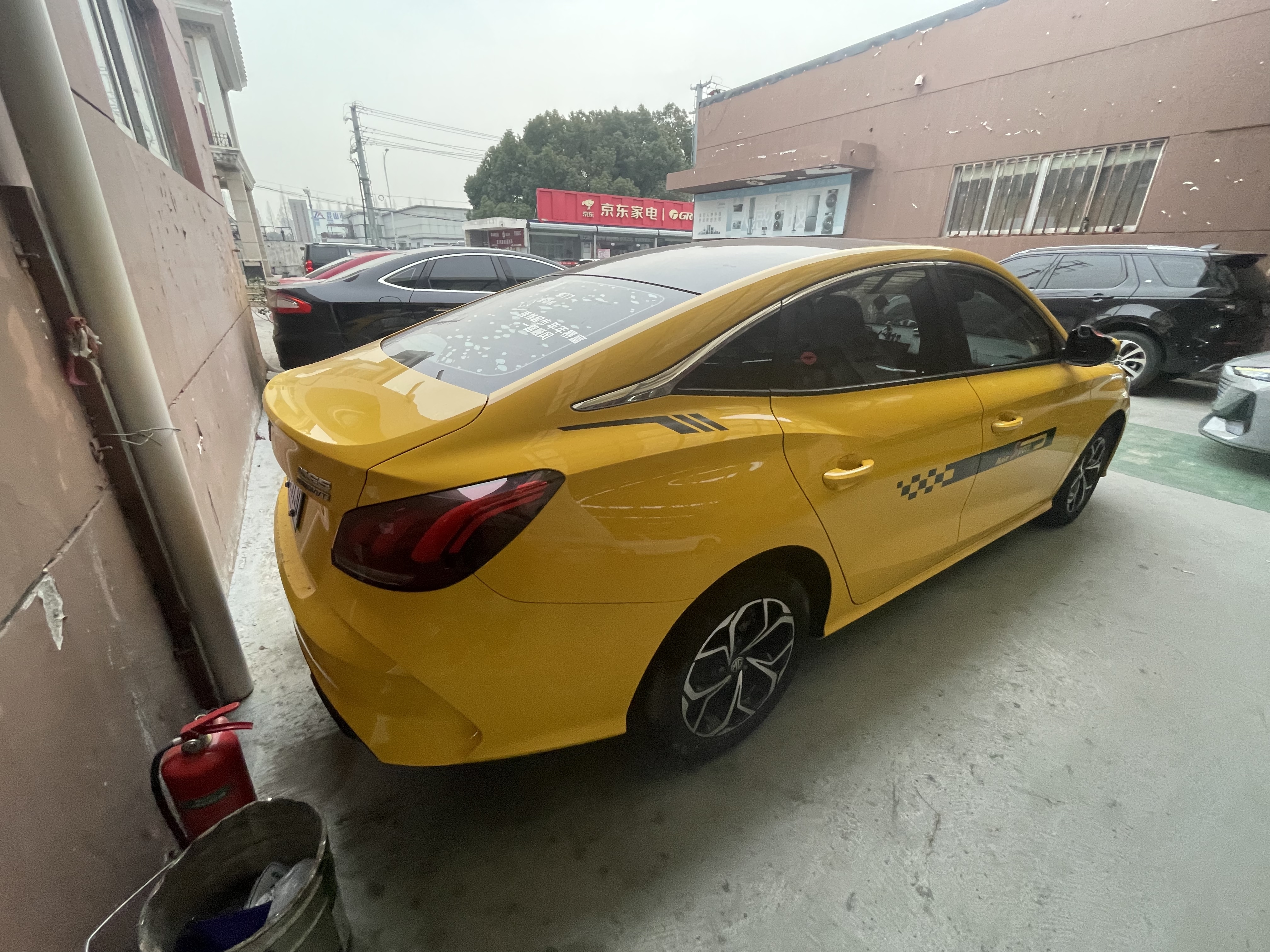5 2022 car image #8
