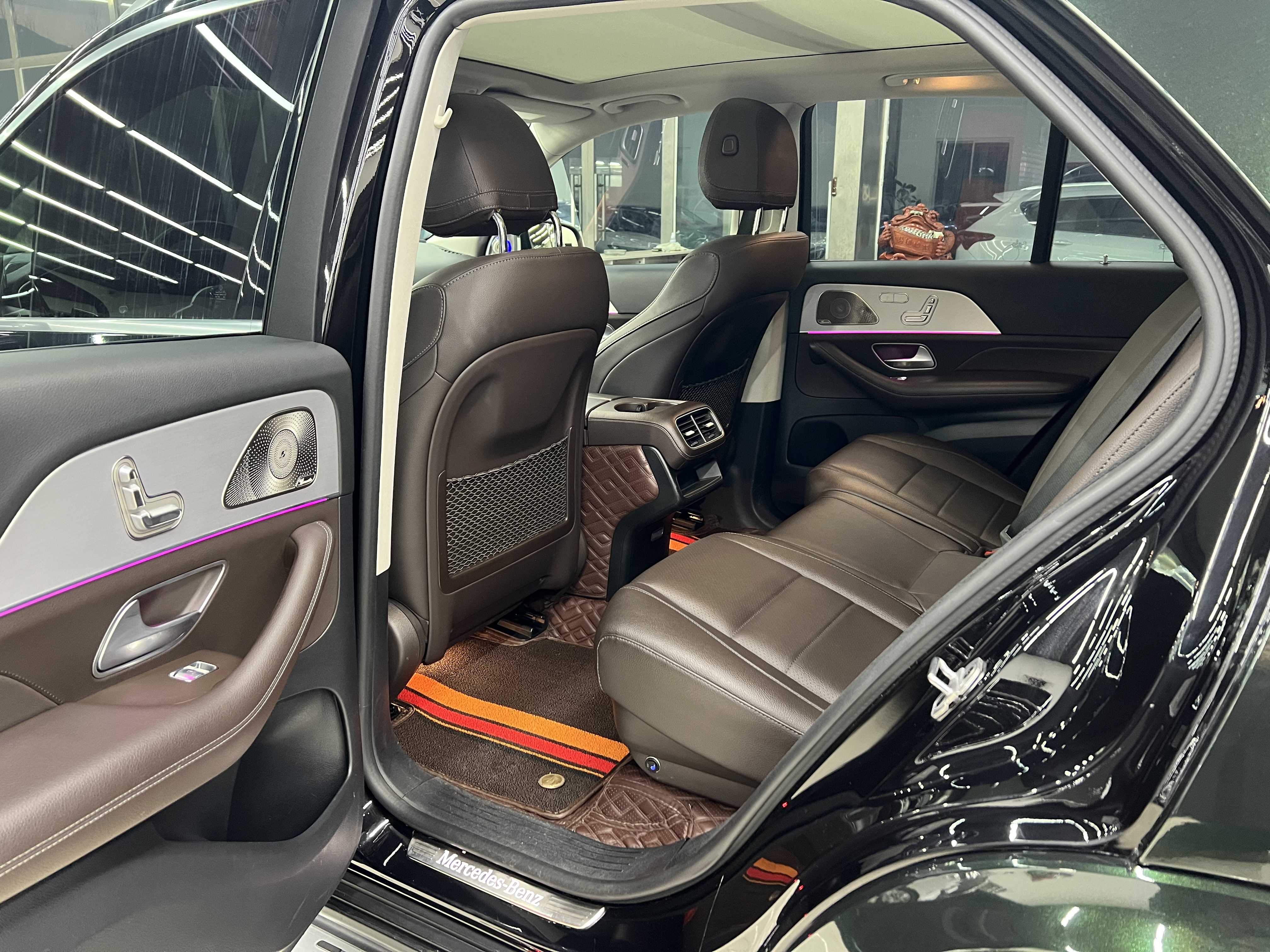 Mercedes-Benz GLE Class 2021 car image #8