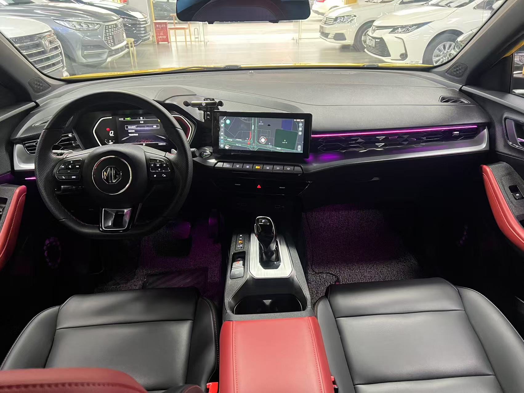 5 2022 car image #8