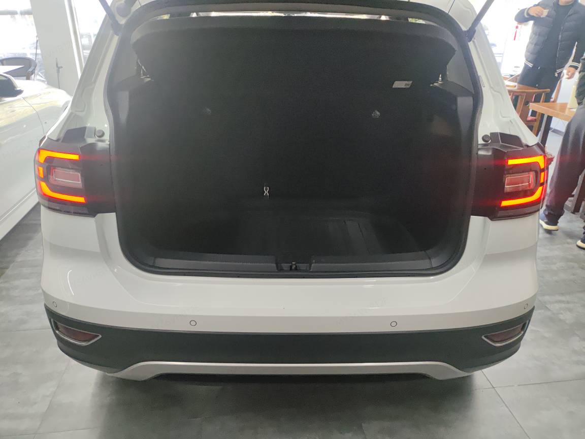 Volkswagen Tacqua 2022 car image #8