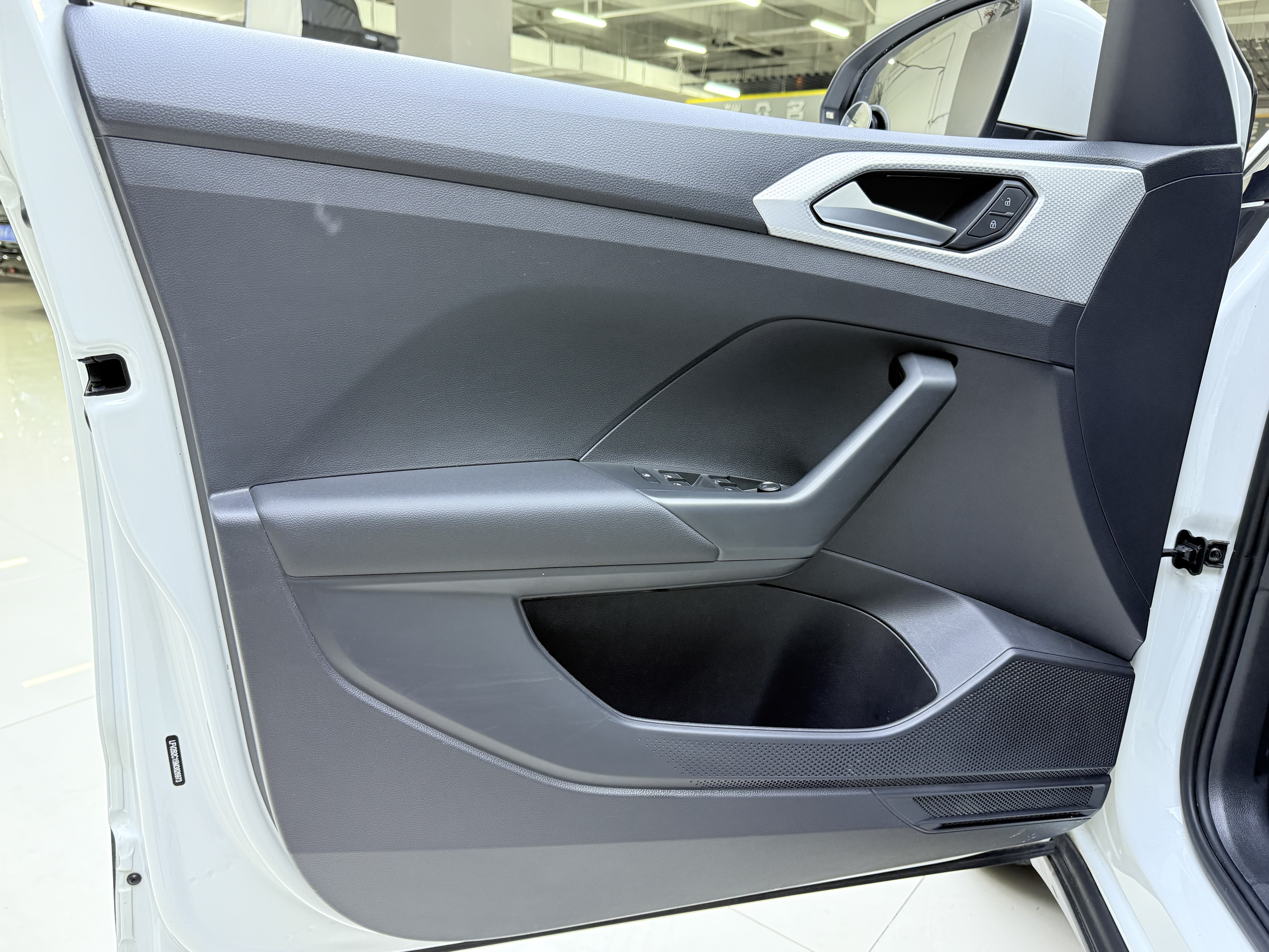 Volkswagen Tacqua 2021 #8 Volkswagen Tacqua 2021 car image #8