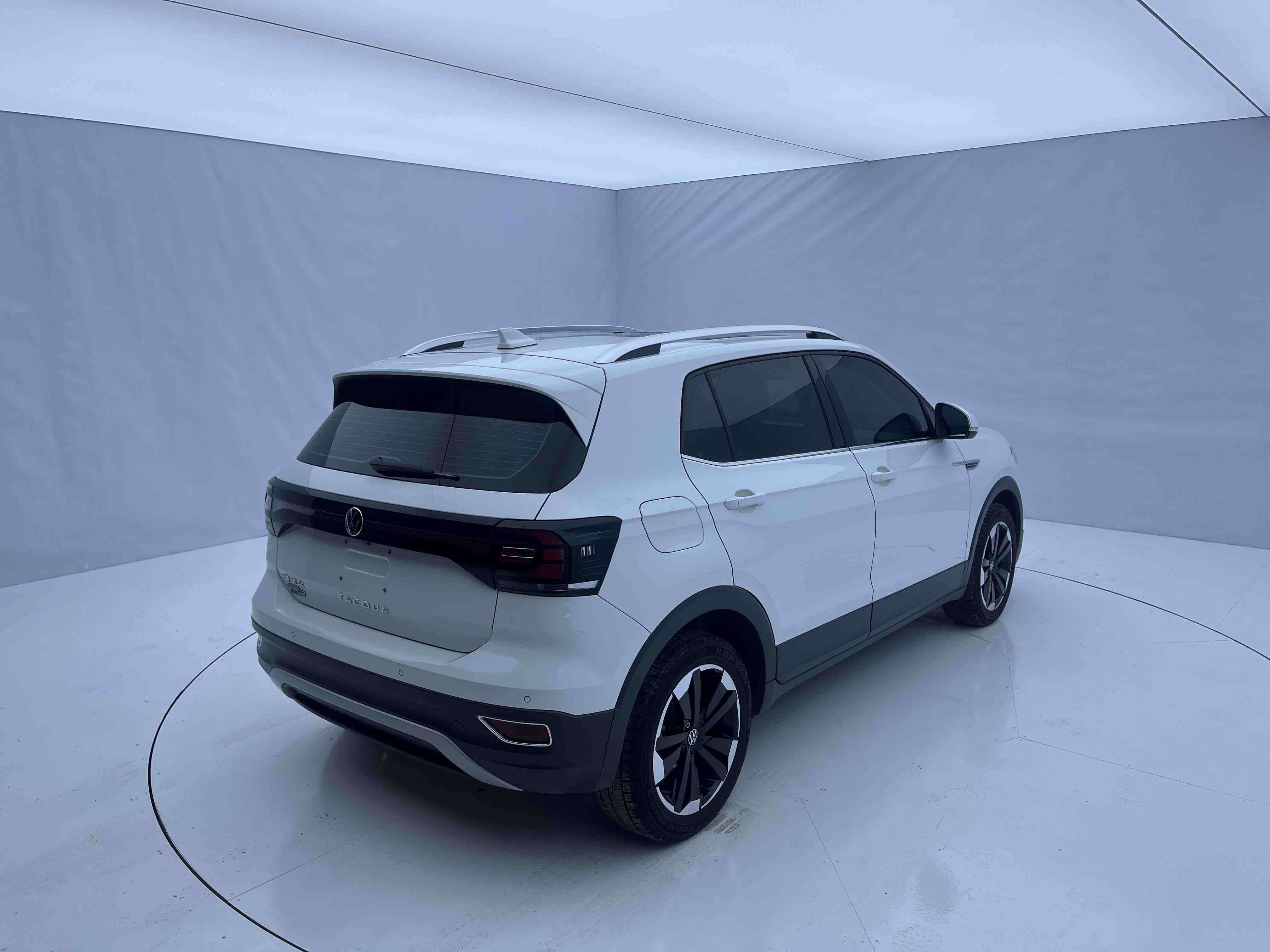 Volkswagen Tacqua 2023 car image #8