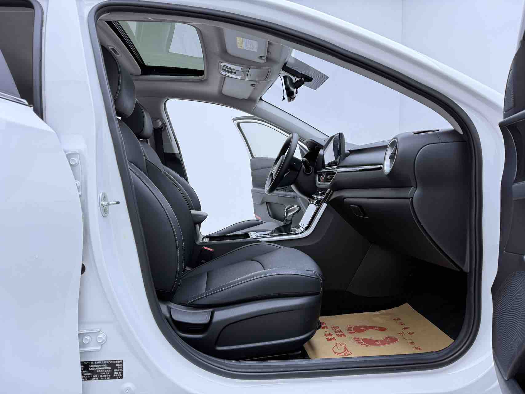 Kia K3 2022 car image #8