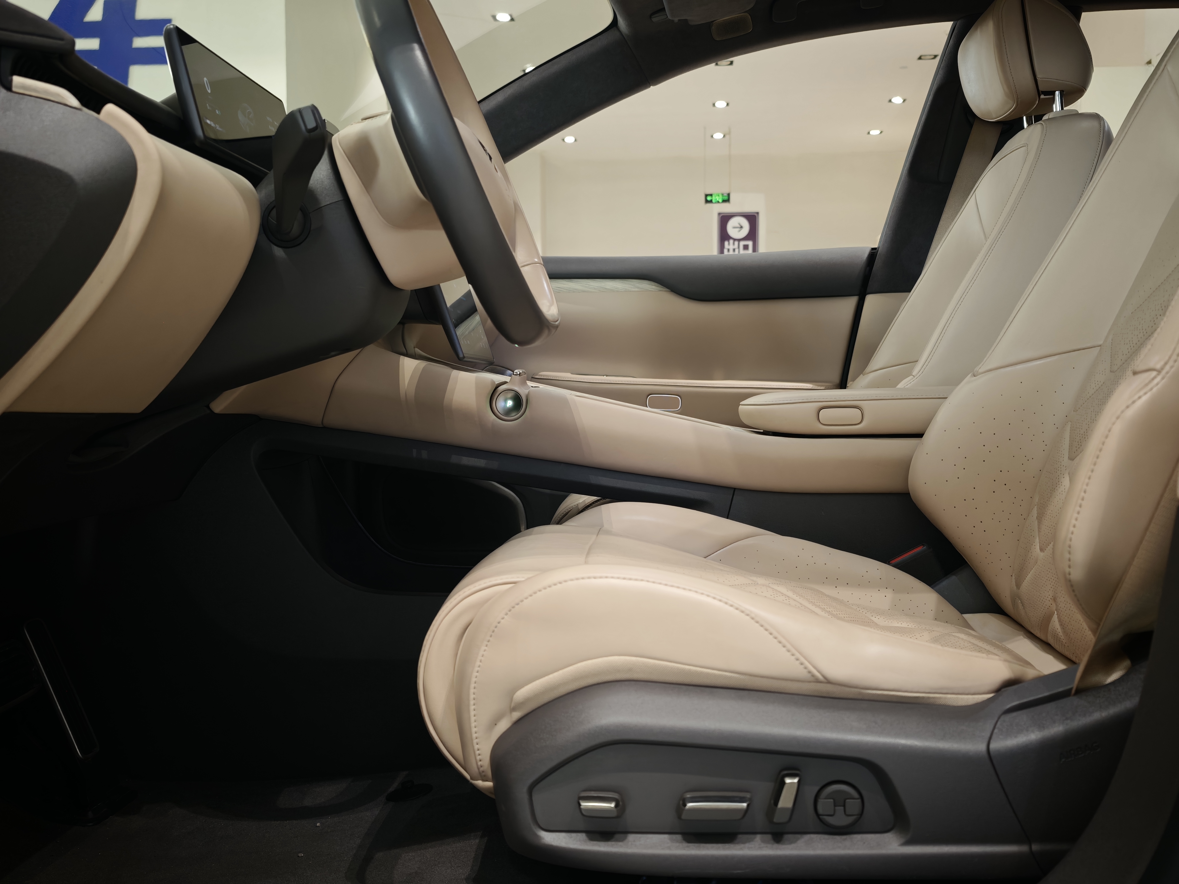 蔚来 蔚来ET7 2022 汽车图片 #8