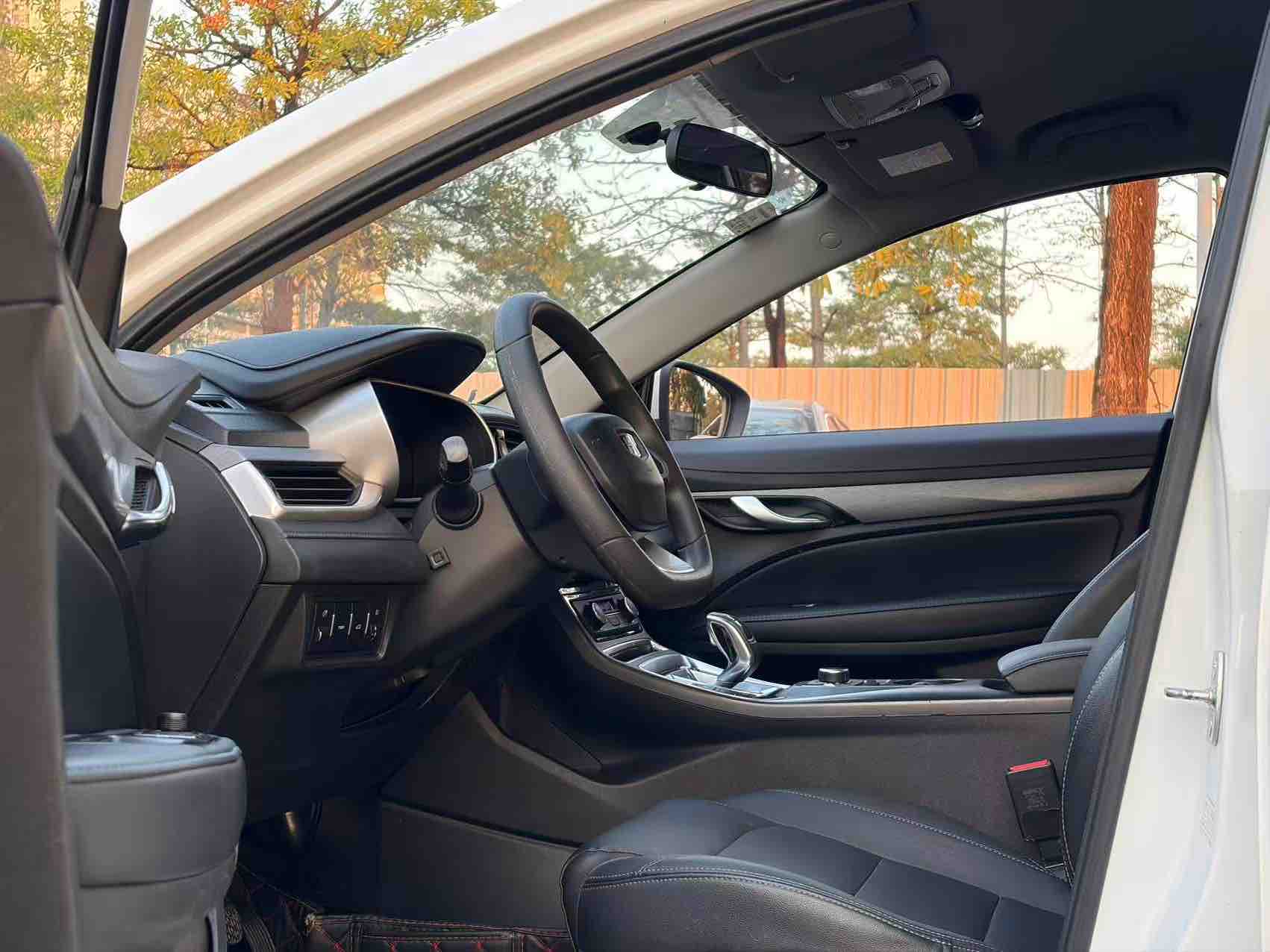 GEELY Emgrand New Energy 2021 #8 GEELY Emgrand New Energy 2021 car image #8